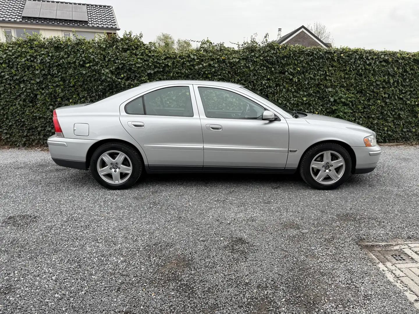 Volvo S60 2.0T Edition II Automaat | Navi | Autom. Airco | C Grijs - 2