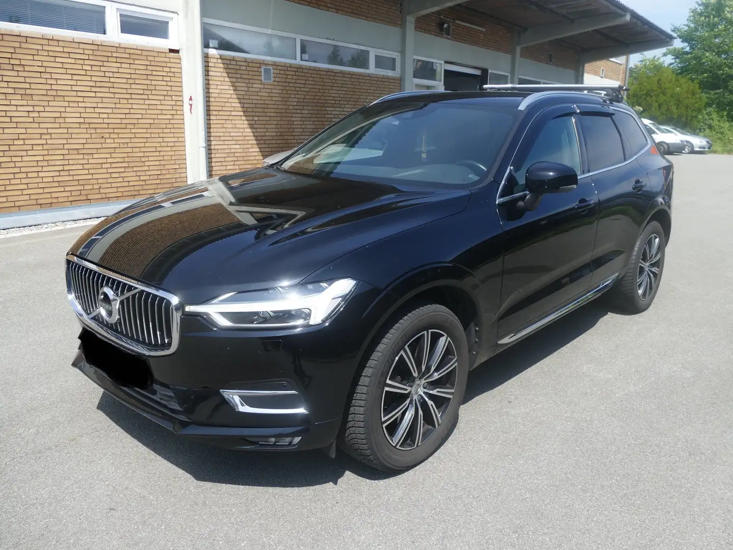 Volvo XC60 D4 Geartronic Inscription Noir - 1