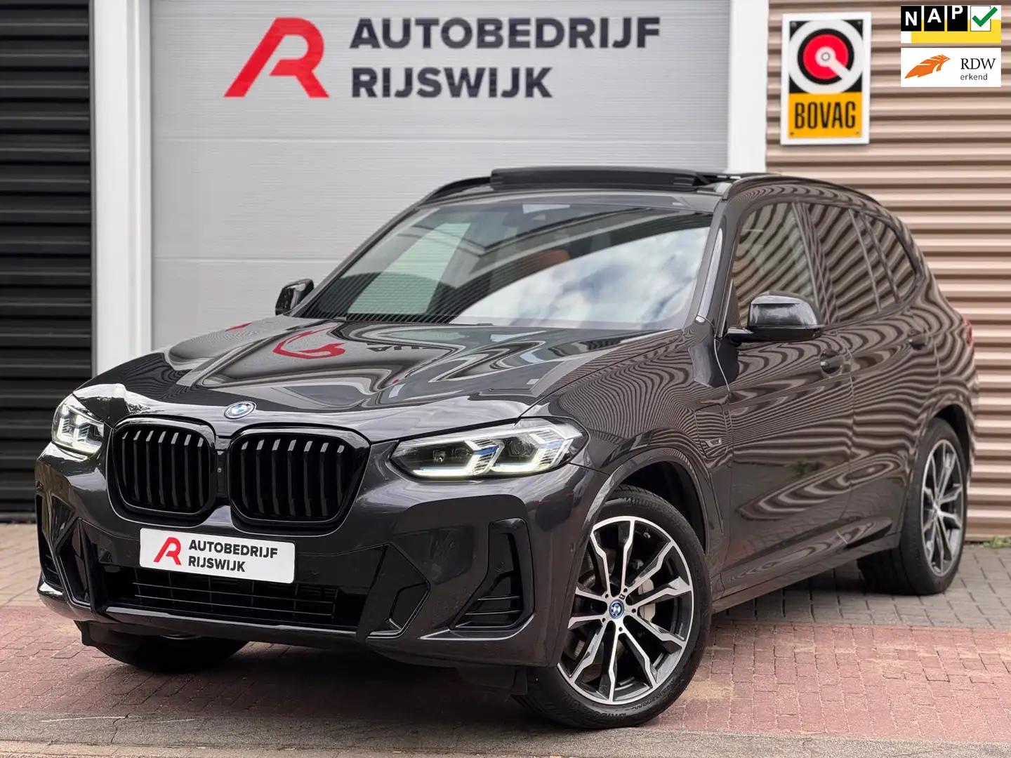 BMW X3 XDrive30e High Executive M stoelen/Laser/Pano/HuD Grigio - 1