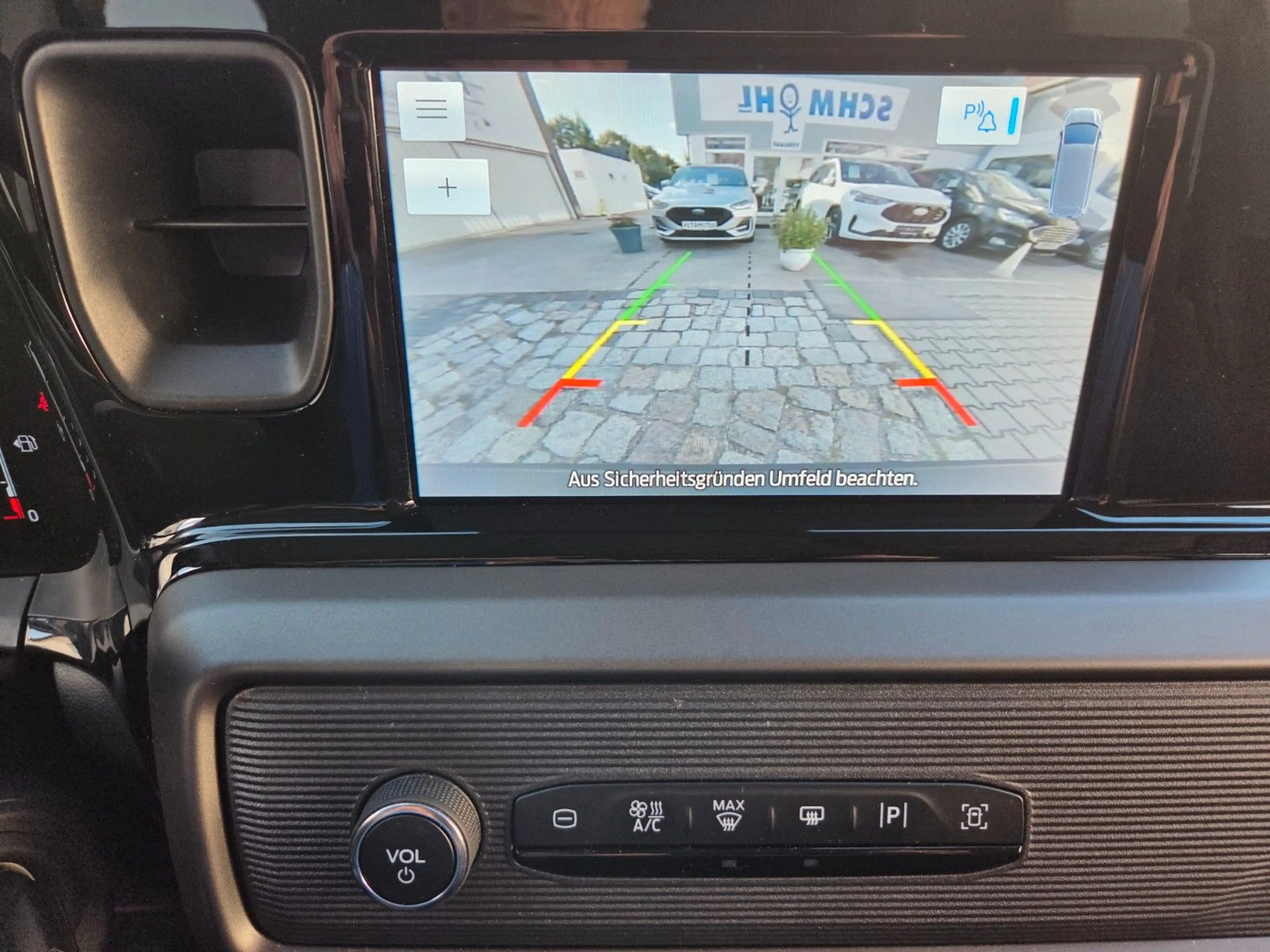 Ford Tourneo Courier Trend Navi Allwetter Totwinkel — photo 35