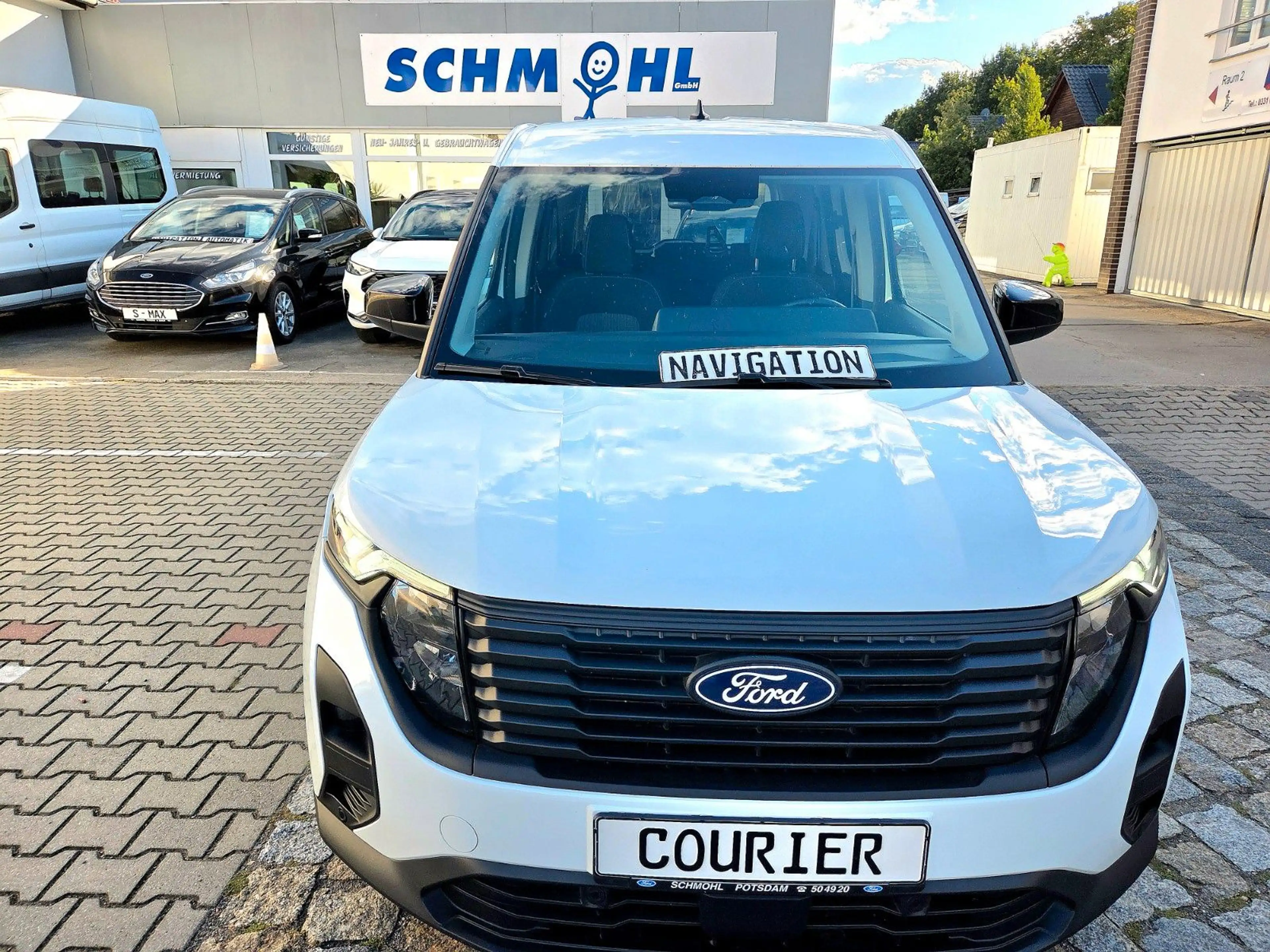 Ford Tourneo Courier Trend Navi Allwetter Totwinkel — photo 8