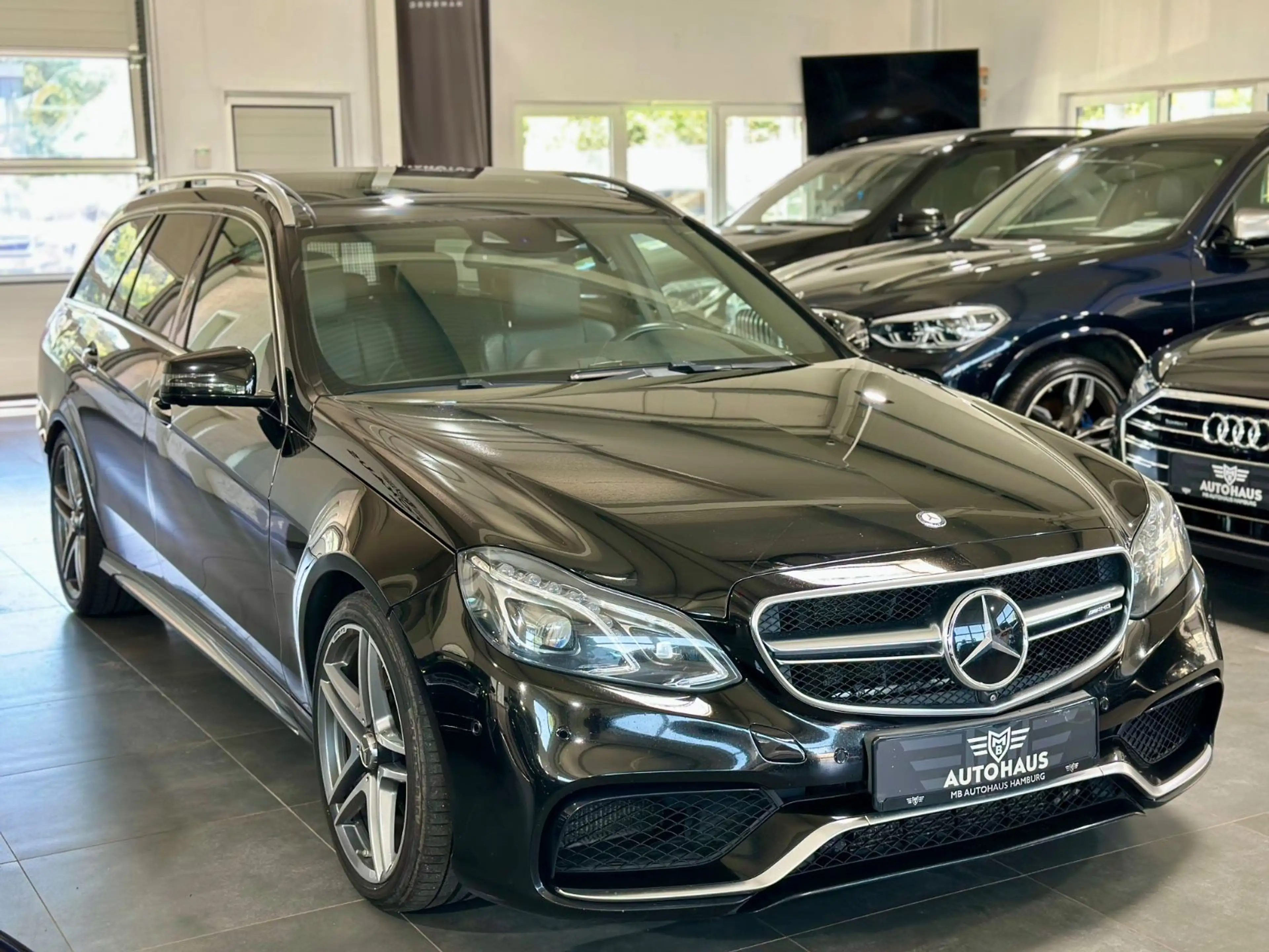 Mercedes-Benz E 63 AMG 4-Matic,B&O,TV,LED,AMG-Perfomance,VOLL — photo 2