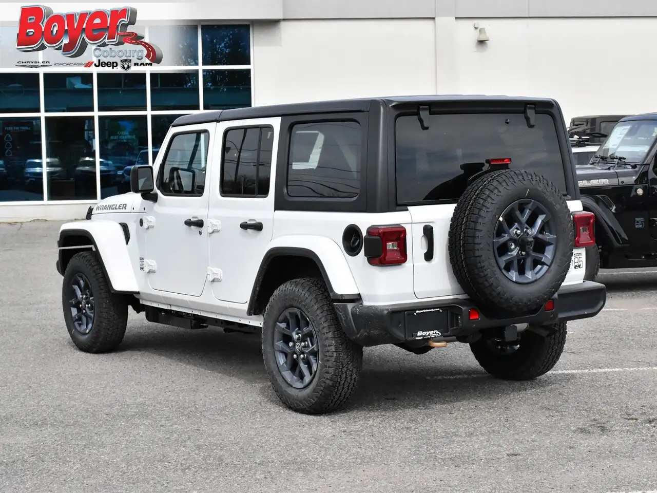Jeep Wrangler снимка Jeep Wrangler
