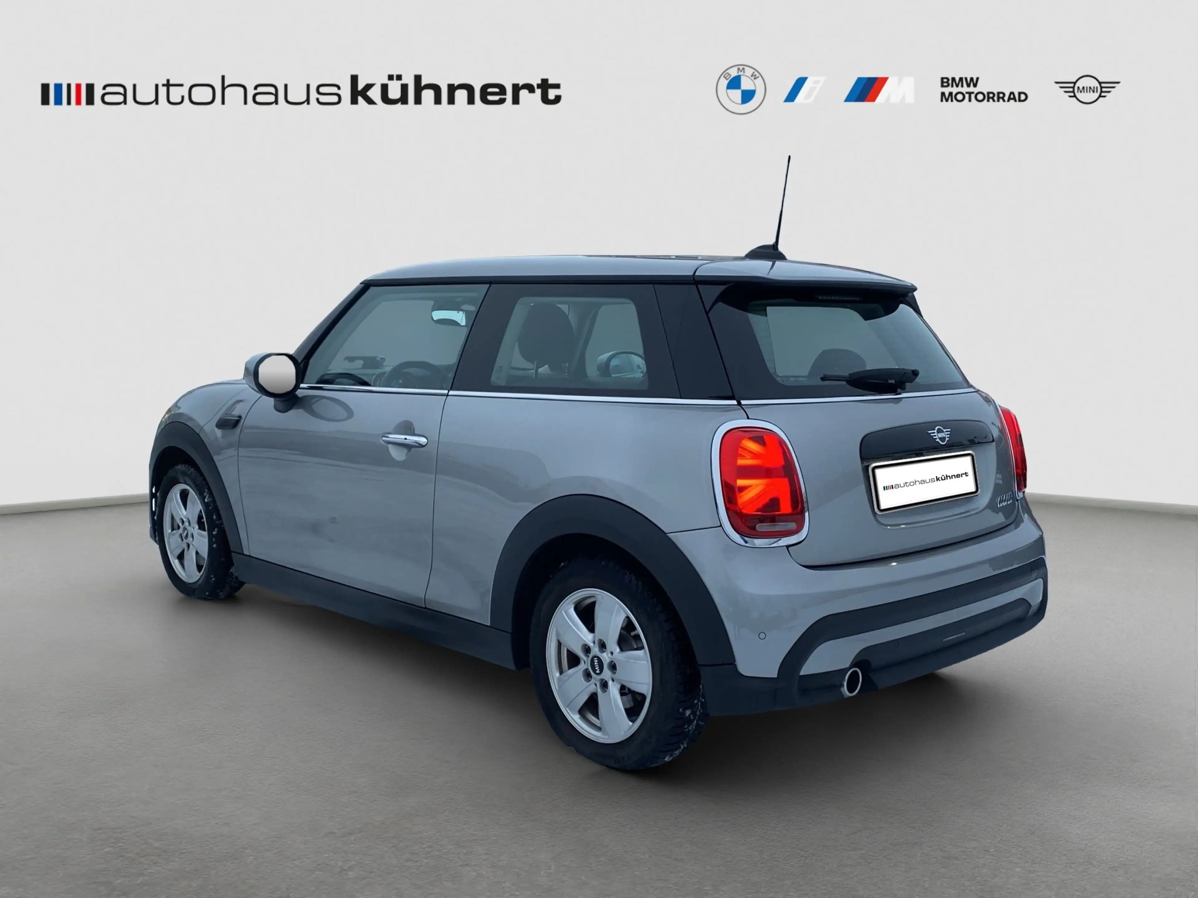 MINI Cooper Aut. Essential Trim PanoSD HUD HiFi H-K 1.Hd. — photo 5