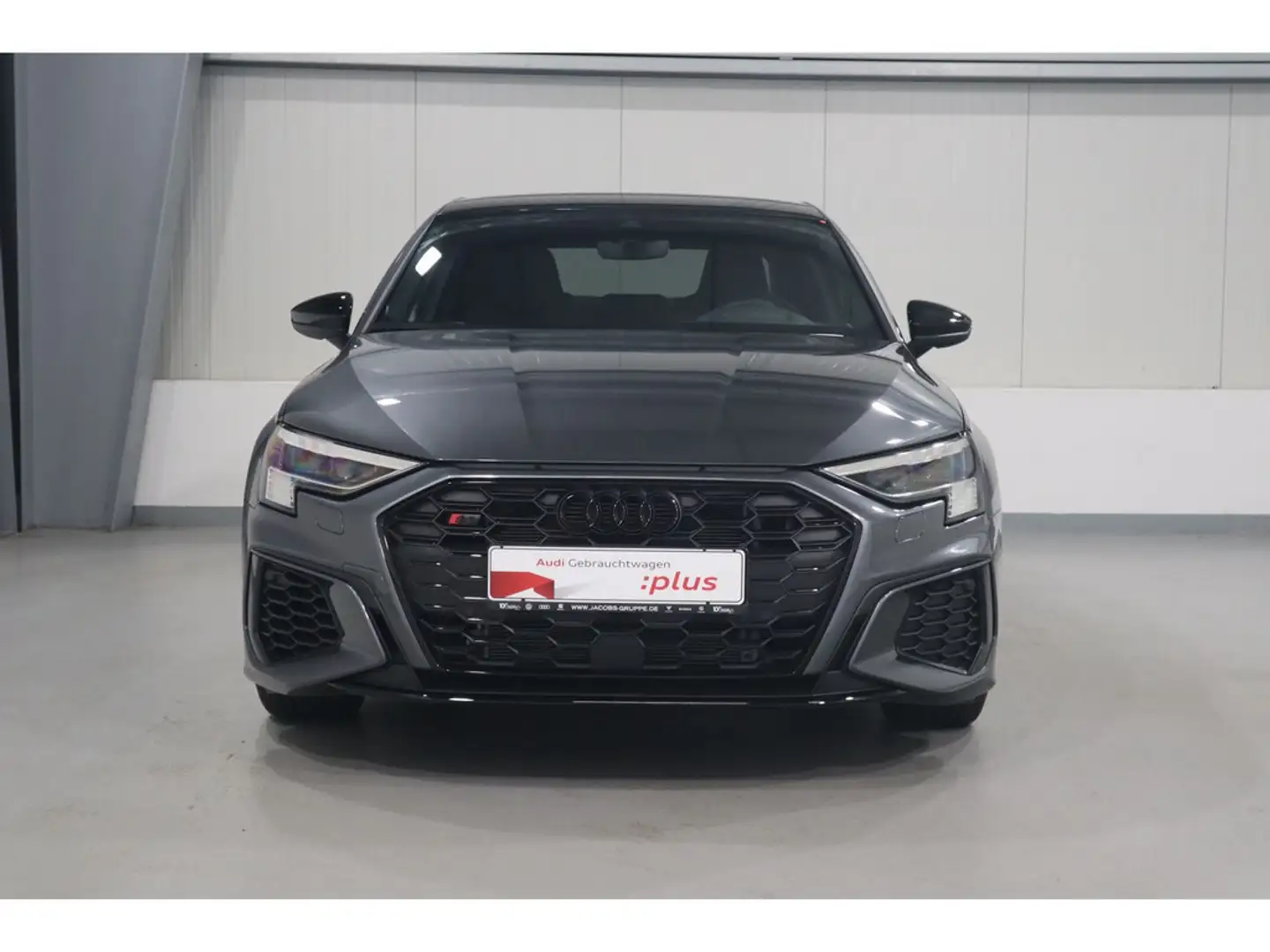 Audi S3 Limo 2.0 TFSI quattro B&O*Matrix*R-Kamera * Grau - 2