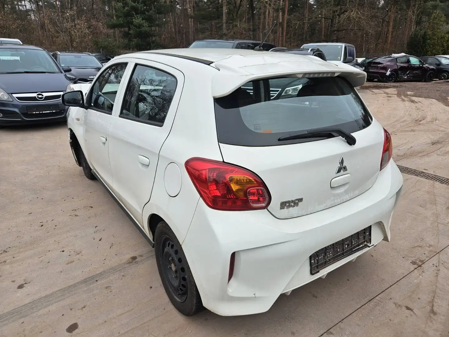 Mitsubishi Space Star Basis Weiß - 2