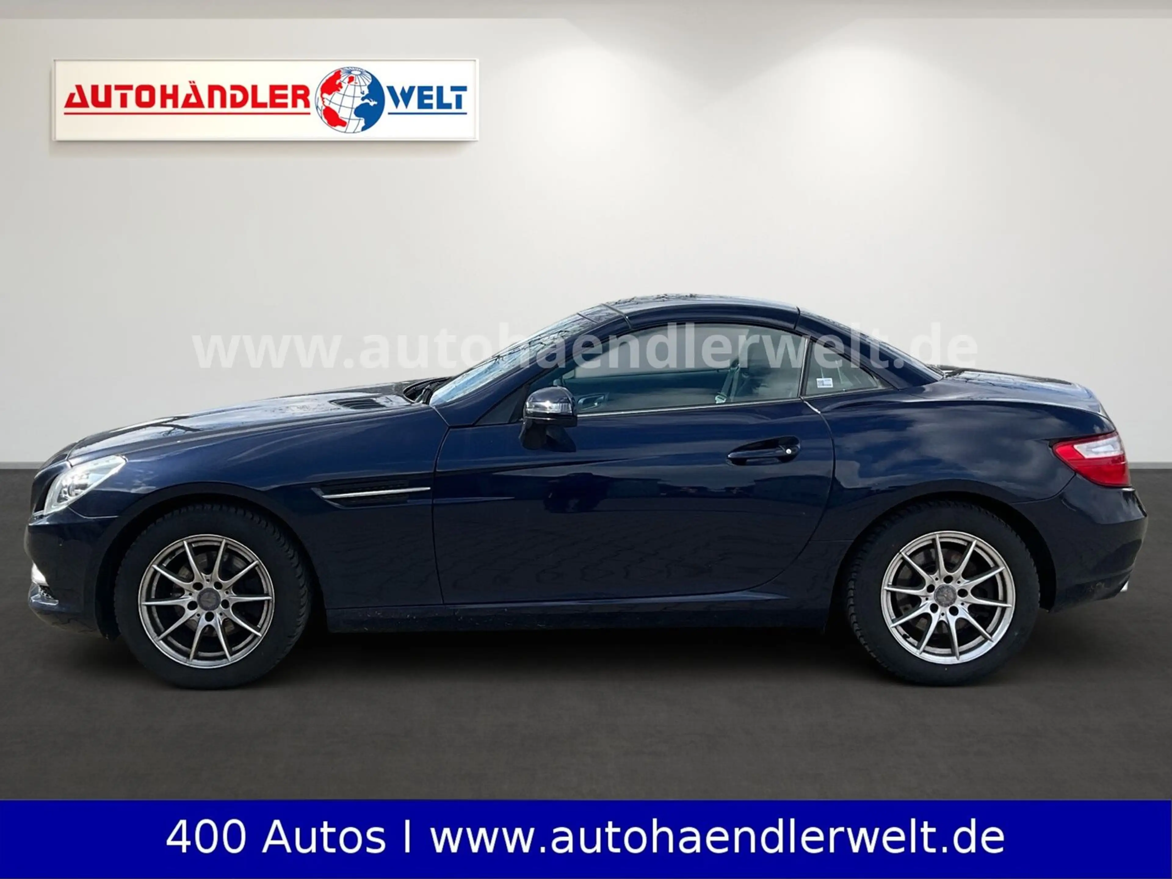 Mercedes-Benz SLK 200 Roadster SLK 200 BlueEfficiency Edition 1 Standa — photo 7