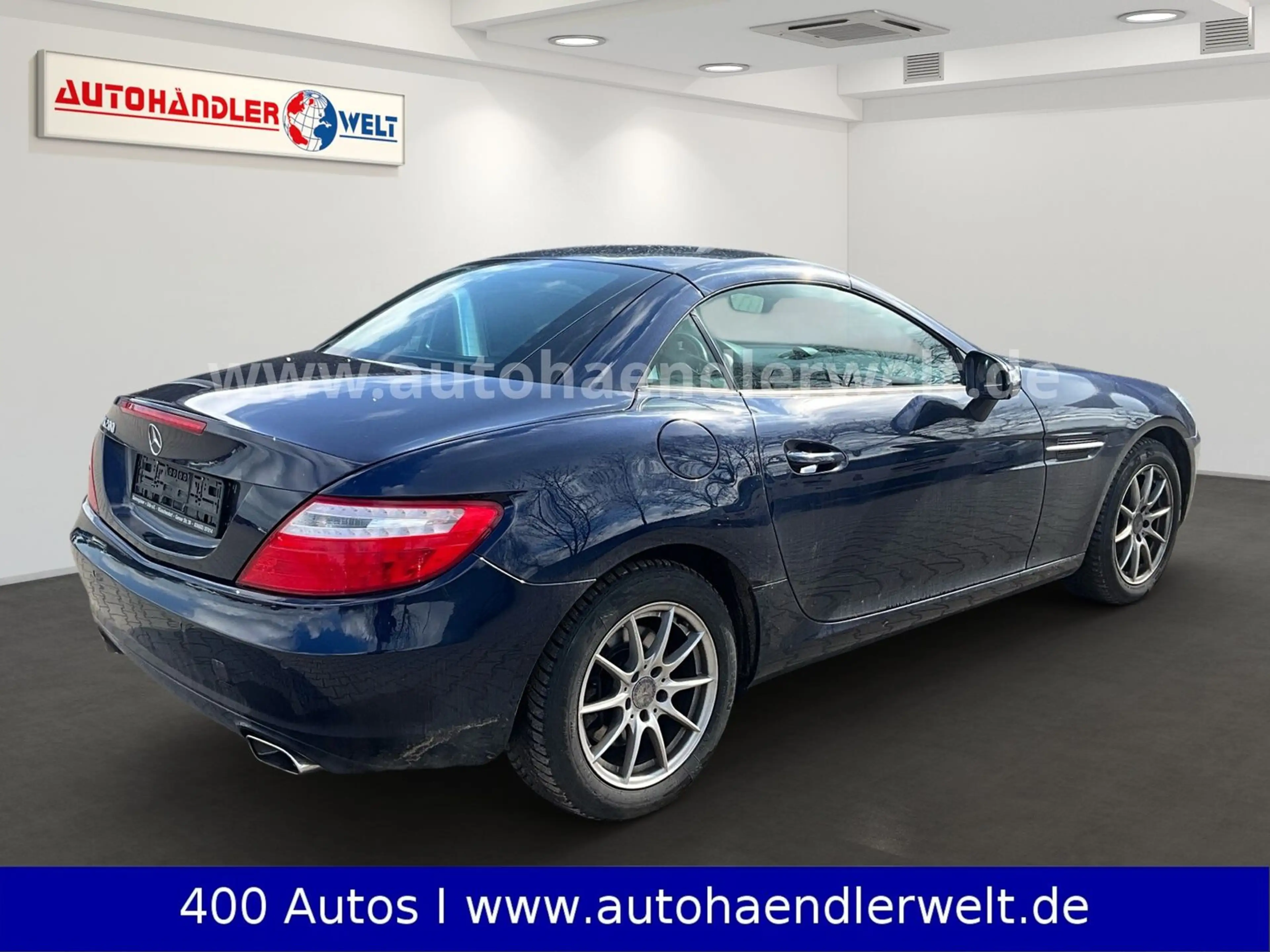 Mercedes-Benz SLK 200 Roadster SLK 200 BlueEfficiency Edition 1 Standa — photo 5