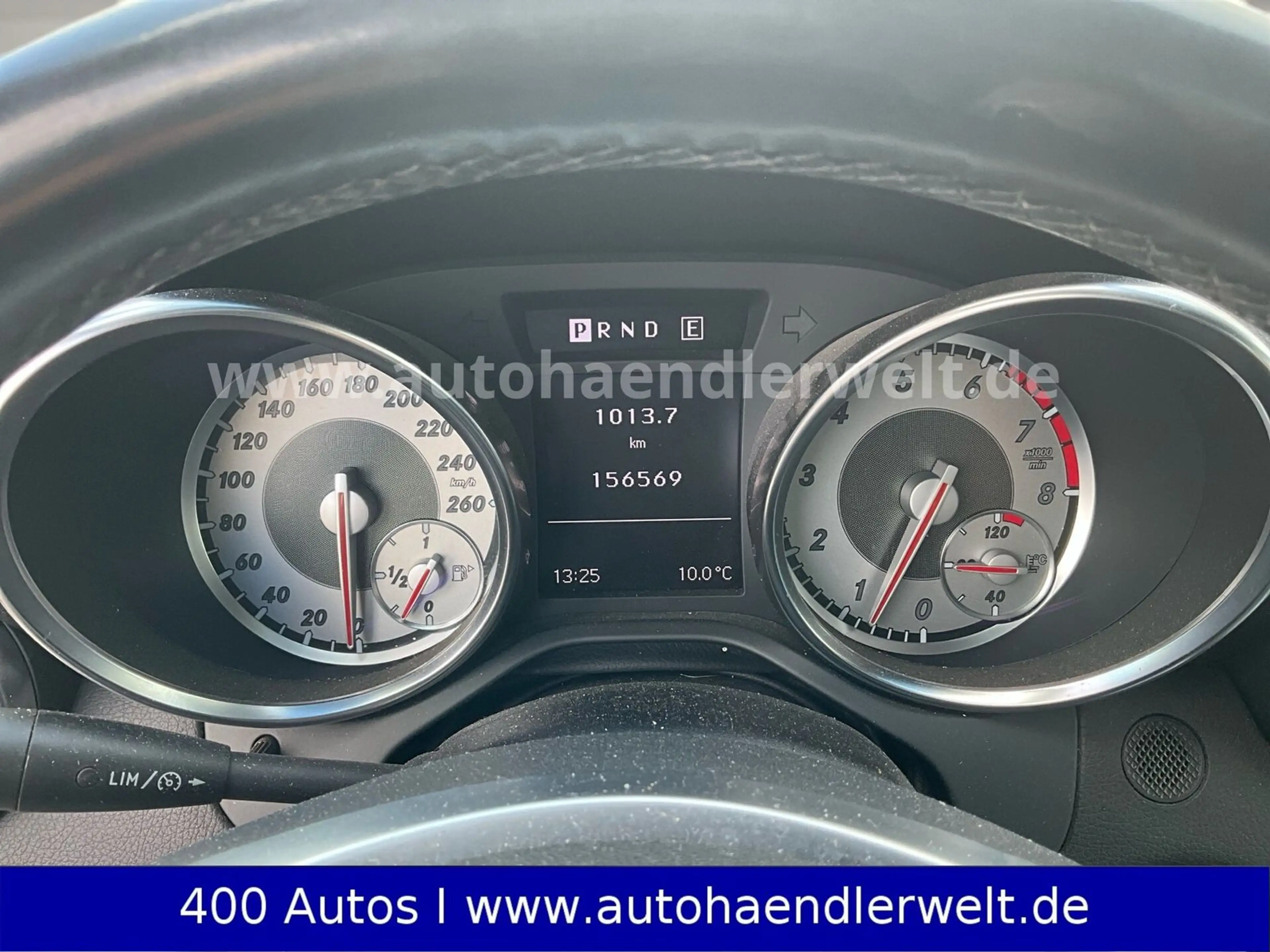 Mercedes-Benz SLK 200 Roadster SLK 200 BlueEfficiency Edition 1 Standa — photo 10
