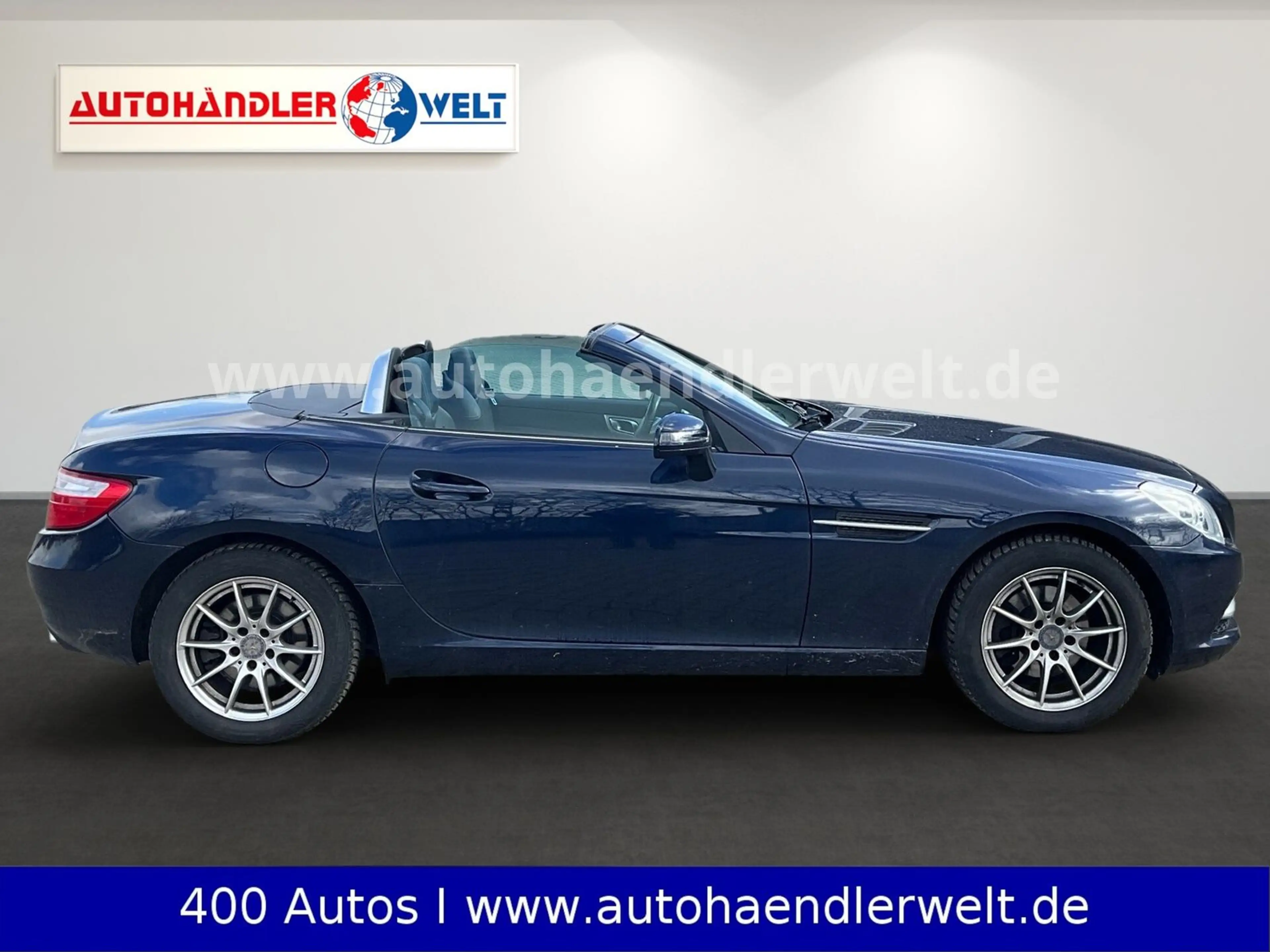 Mercedes-Benz SLK 200 Roadster SLK 200 BlueEfficiency Edition 1 Standa — photo 4
