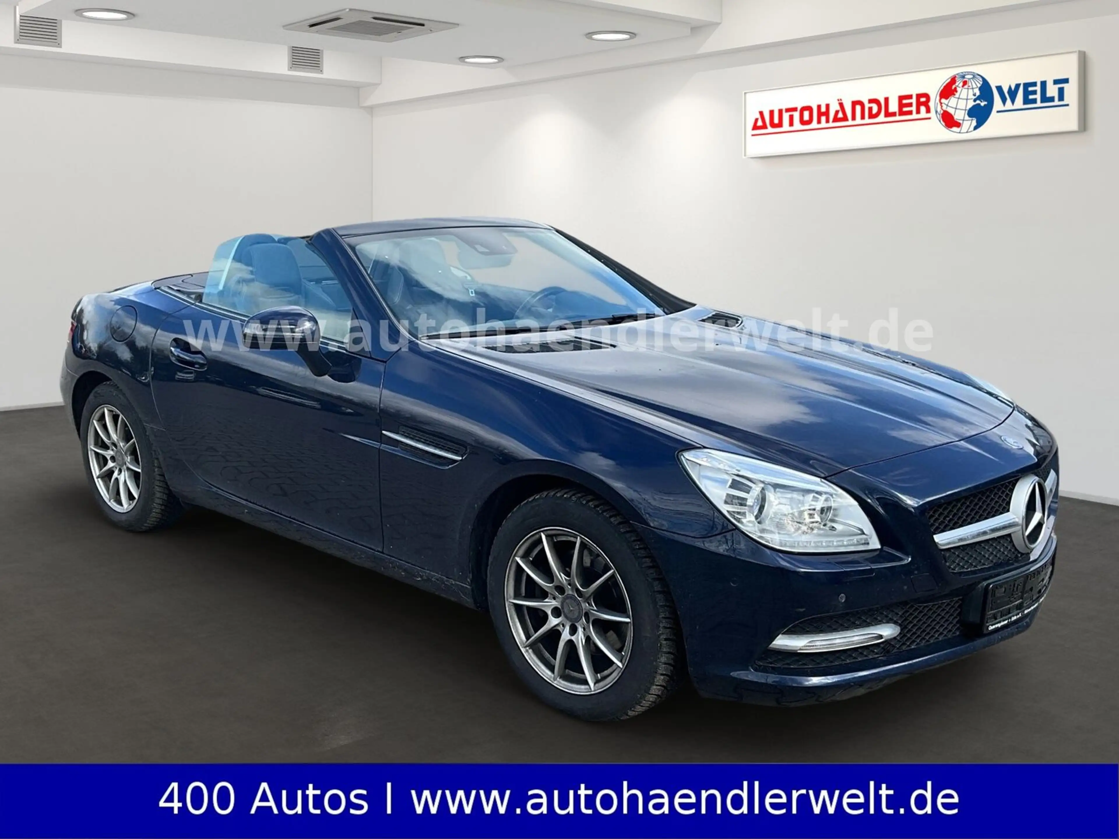 Mercedes-Benz SLK 200 Roadster SLK 200 BlueEfficiency Edition 1 Standa — photo 3