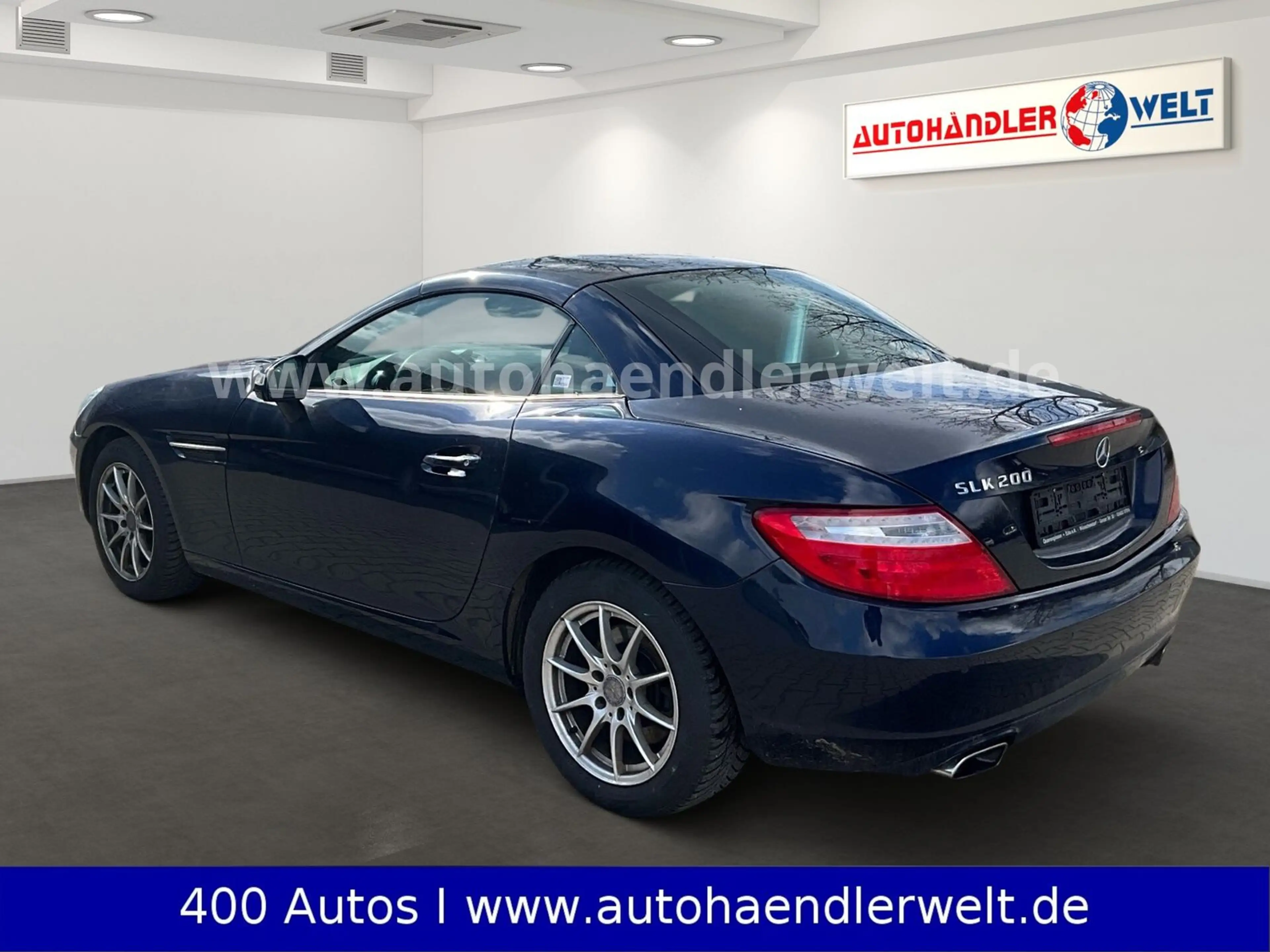Mercedes-Benz SLK 200 Roadster SLK 200 BlueEfficiency Edition 1 Standa — photo 6
