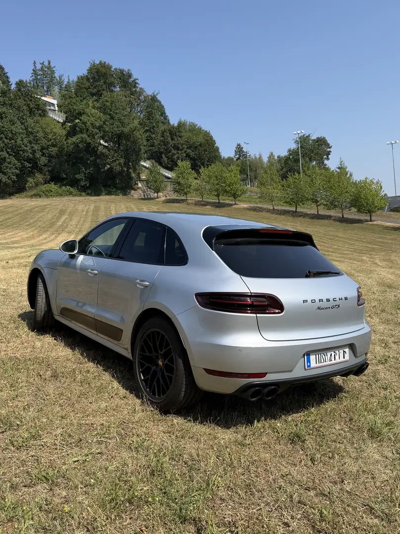 Porsche Macan GTS - 1