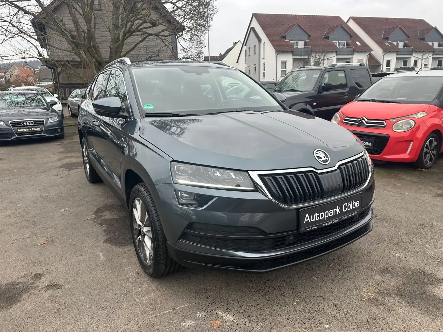 Skoda Karoq Clever*1 Hand*Navi* Rückfahrkamera Grau - 2