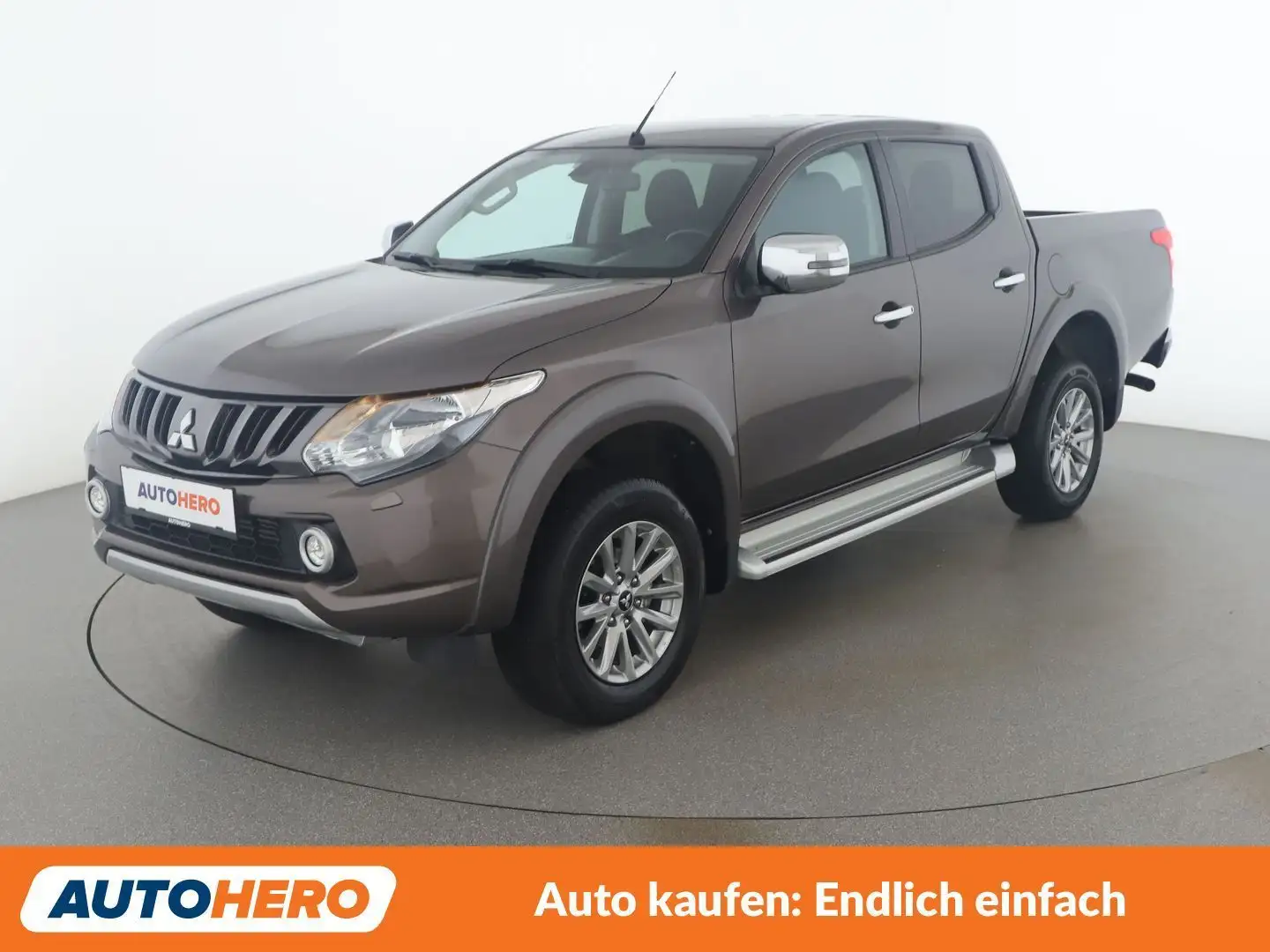 Mitsubishi L200 2.4 DI-D Basis Doppelkabine 4WD Braun - 1