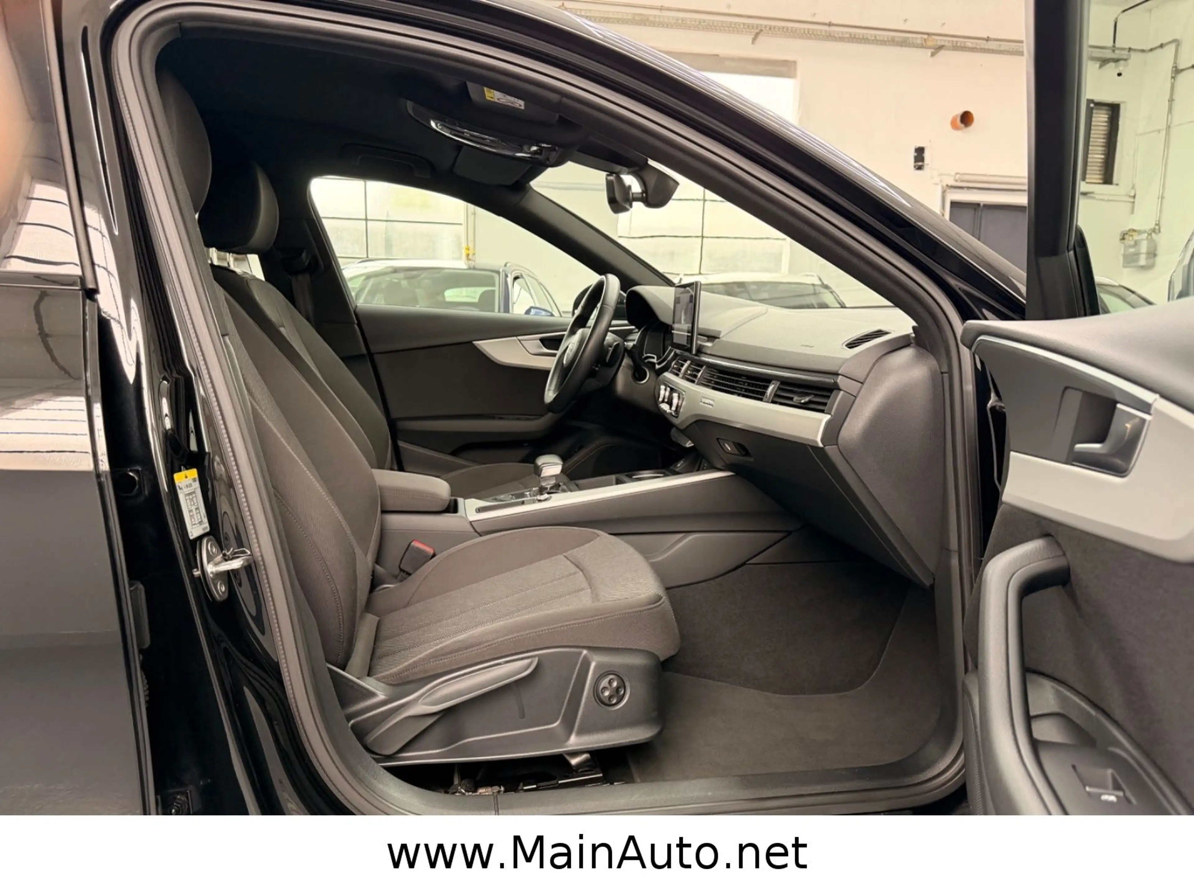Audi A4 Lim. 40 TDI quattro/VIRTUAL/CAM/LED/CarPlay — photo 11