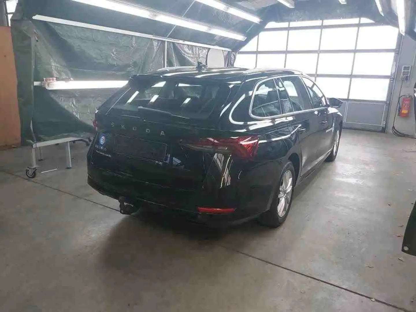 Skoda Octavia Combi 2.0 TDI Style AHK|ACC|HuD|StandHz Noir - 2