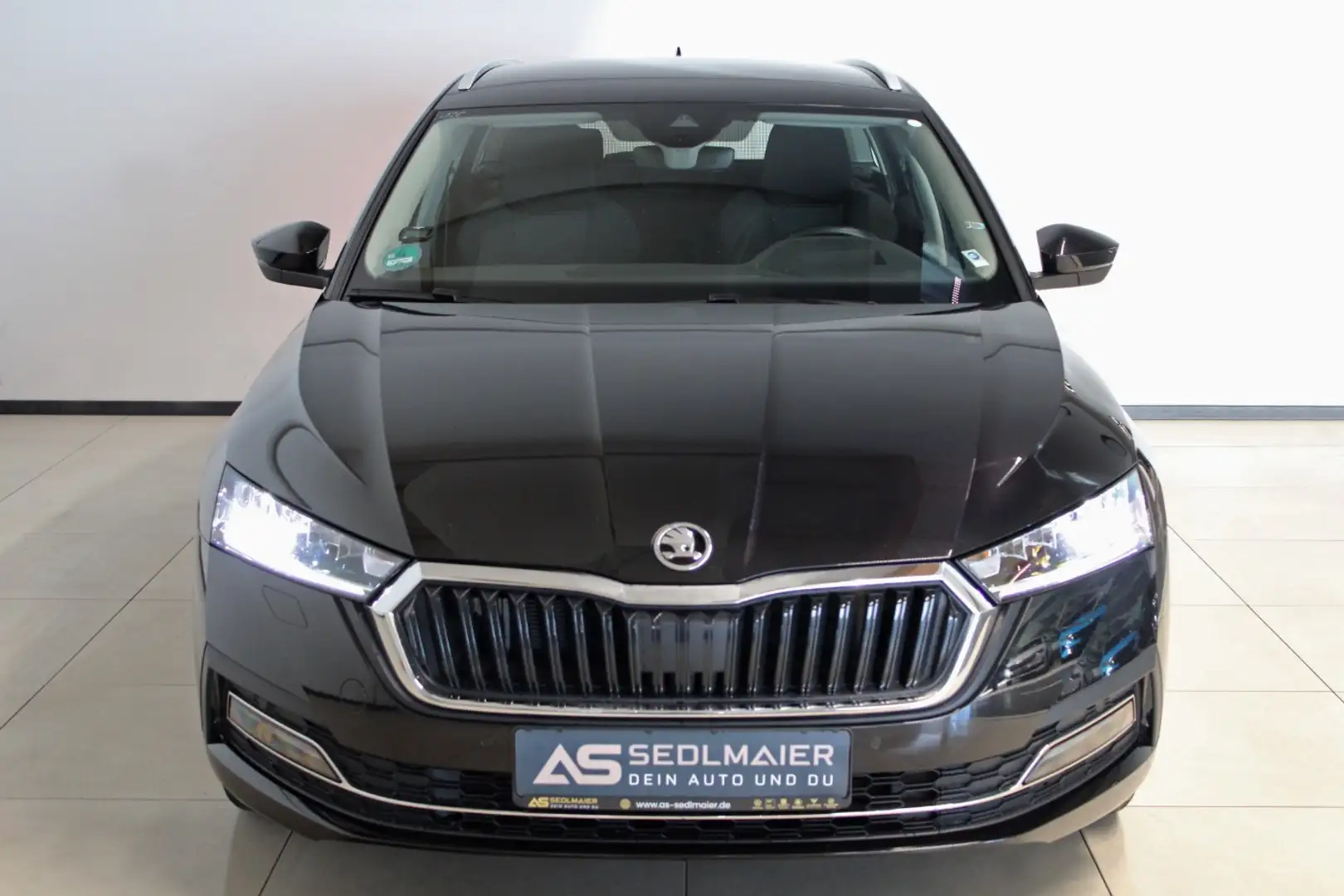 Skoda Octavia Combi 2.0 TDI Style AHK|ACC|HuD|StandHz Noir - 2