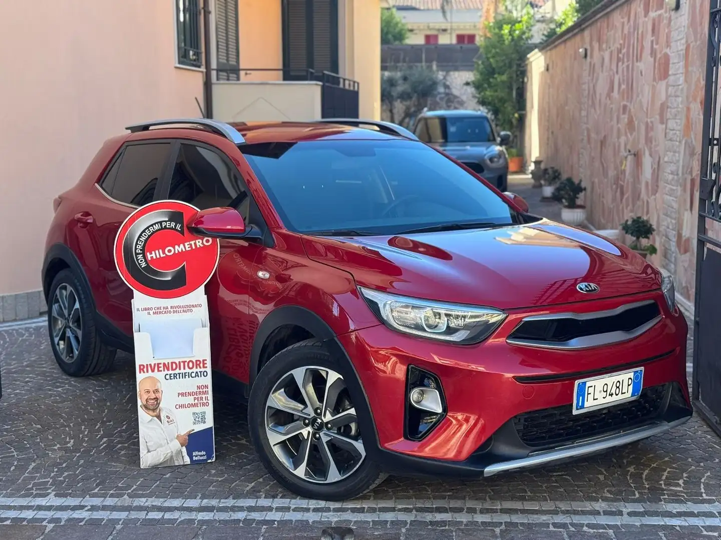 Kia Stonic 1.6 CRDi 110 CV Energy Rosso - 1