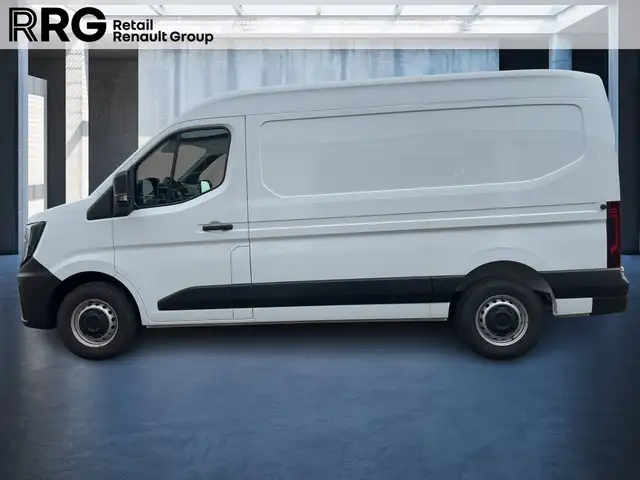 Renault Master view 2
