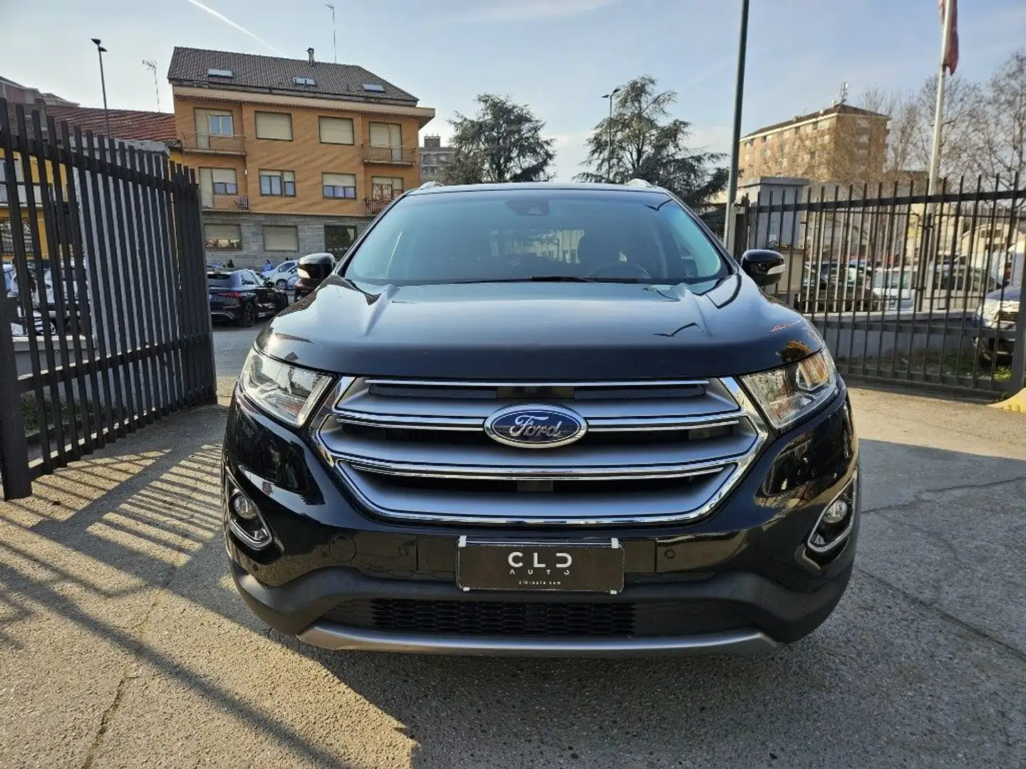 Ford Edge 2.0 TDCI 210 CV AWD Start&Stop Powershift Nero - 2