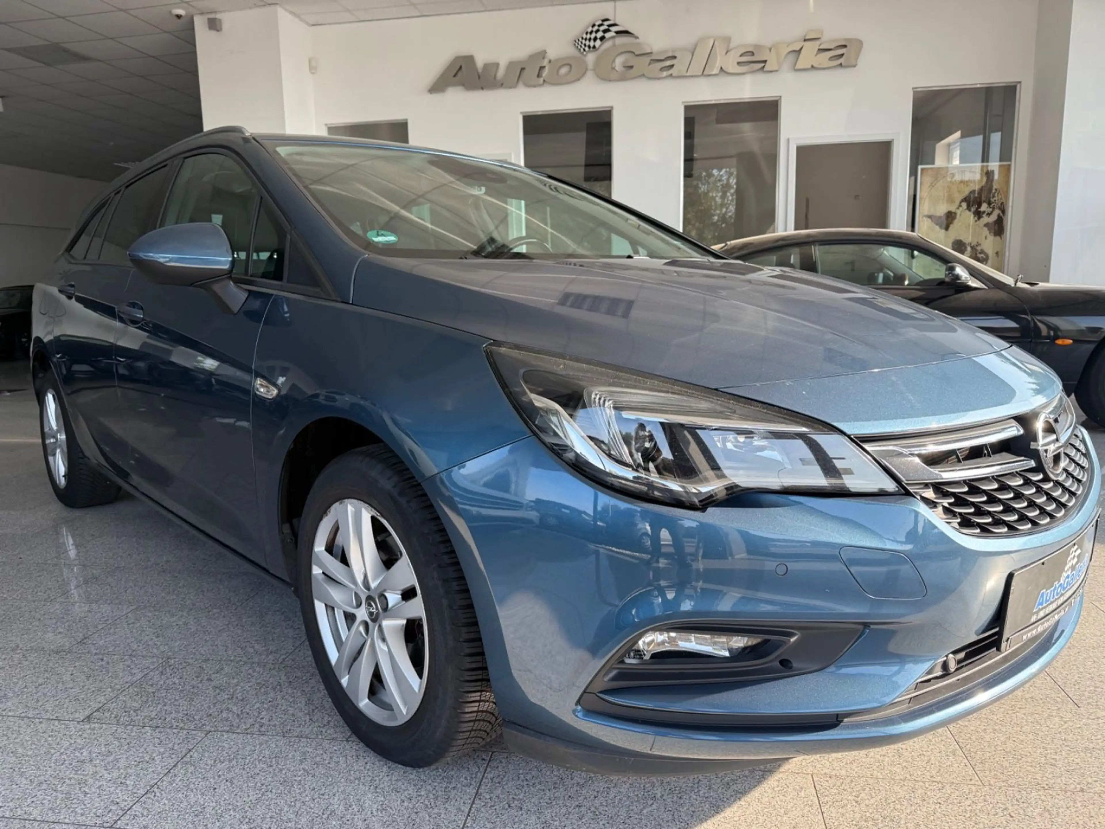 Opel Astra K Sports Tourer Klimaauto Navi Kamera SHZ — photo 7