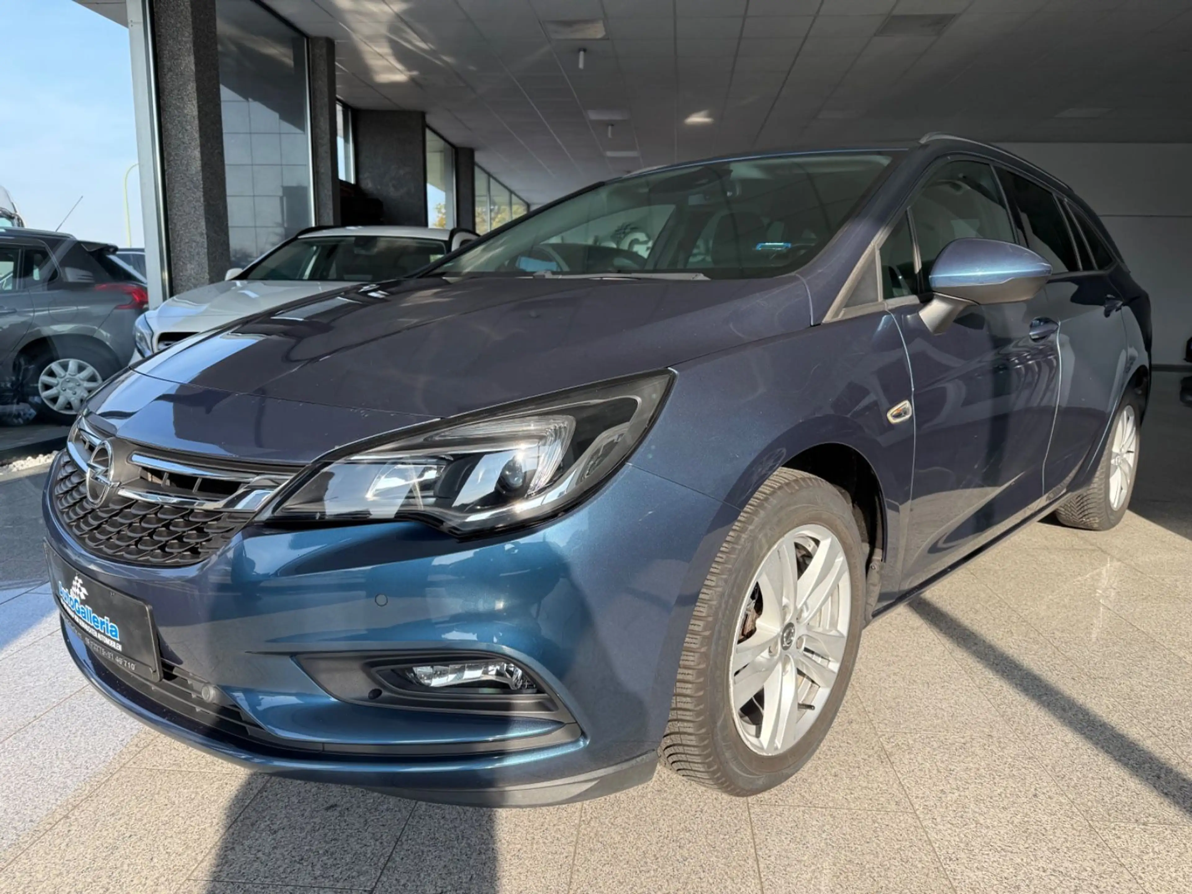 Opel Astra K Sports Tourer Klimaauto Navi Kamera SHZ — photo 5
