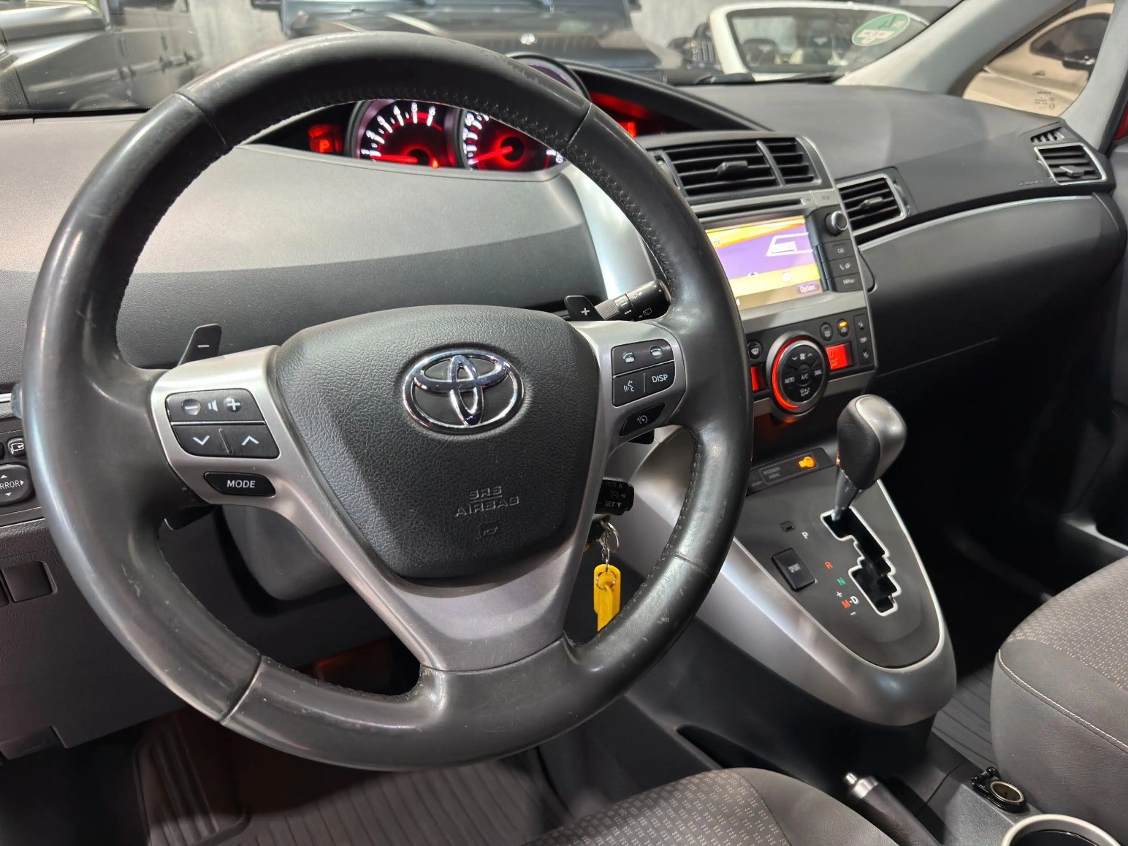 Toyota Verso /Life/2.HAND/NAVIGATION/RÜCKFAHRKAM/ — photo 9