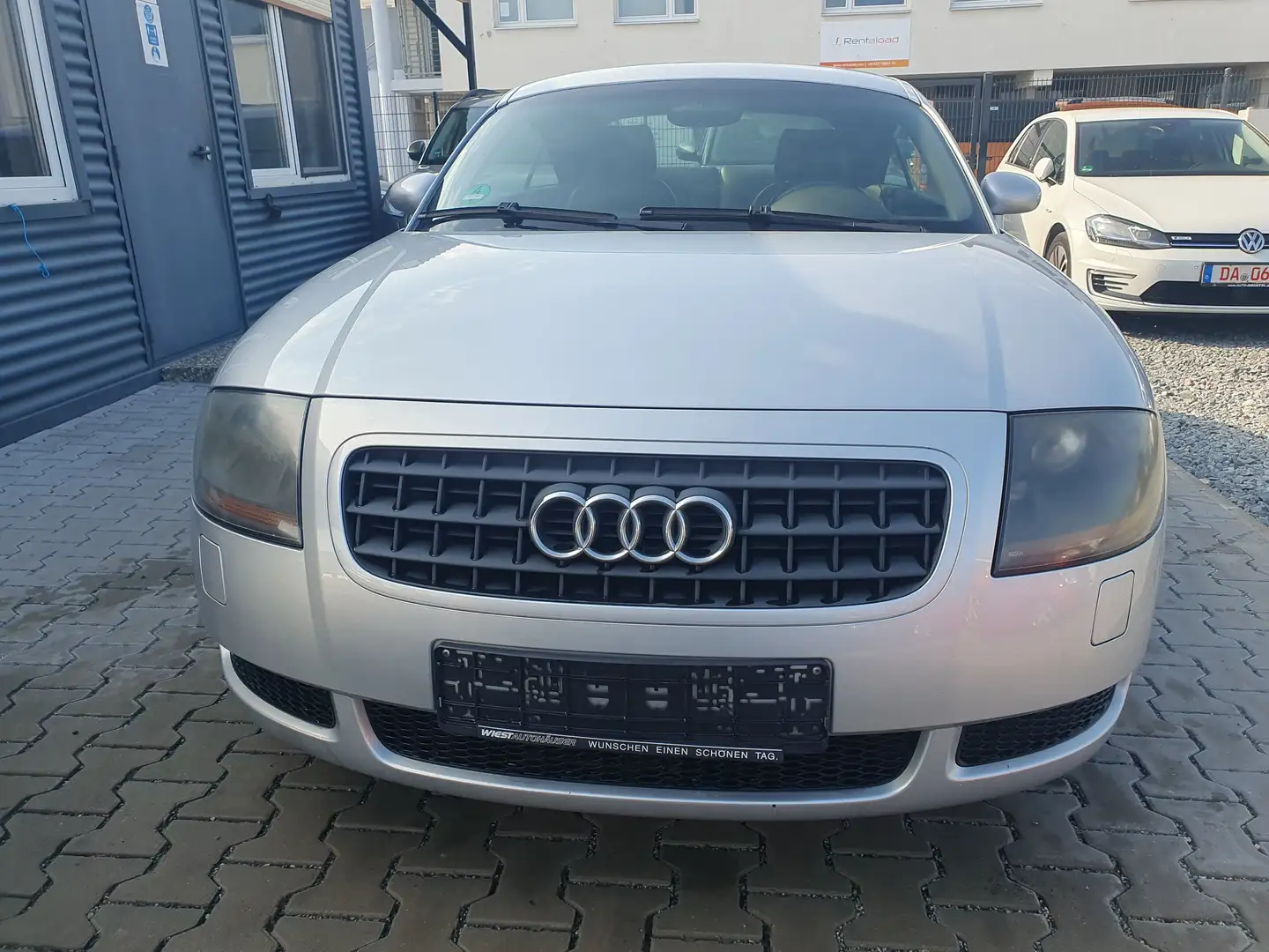 Audi TT 1.8 T Coupe (132kW) Silber - 1