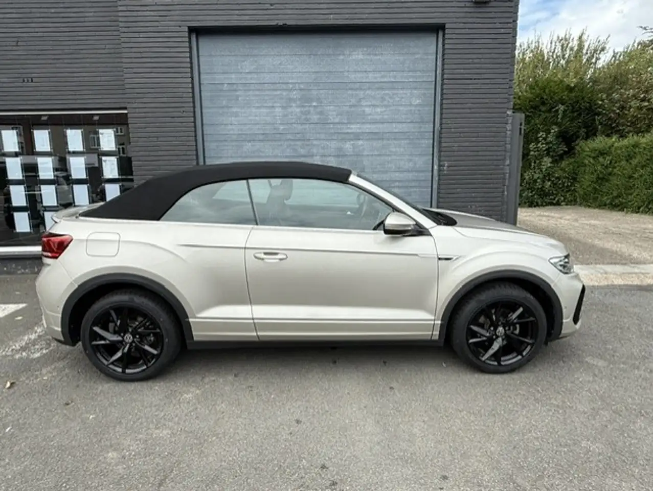 Volkswagen T-Roc Cabriolet 1.5 TSI DSG R-Line Camera AdapCruise Zetel/Stuur Verwarming Alcantara, миниатюра 5