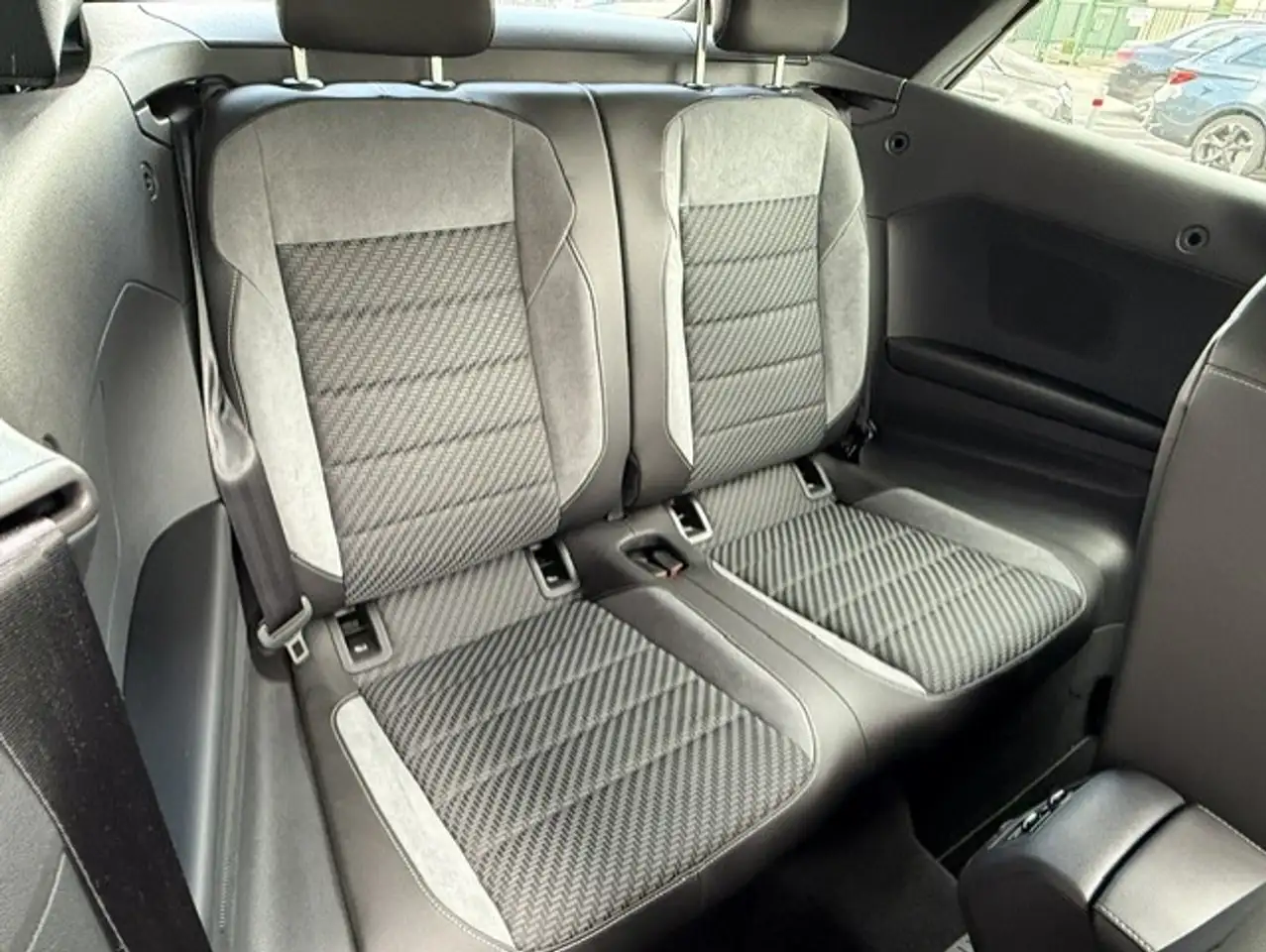 Volkswagen T-Roc Cabriolet 1.5 TSI DSG R-Line Camera AdapCruise Zetel/Stuur Verwarming Alcantara, миниатюра 11