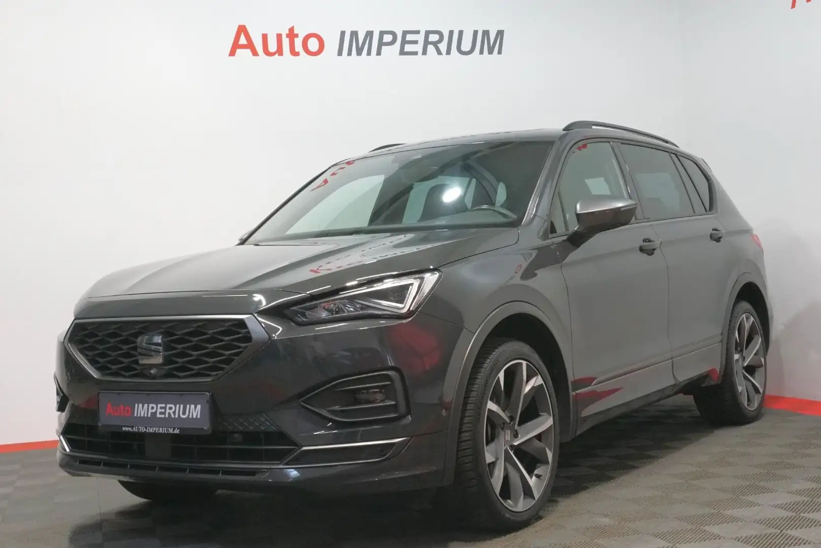 SEAT Tarraco FR 4Drive 2.0 TSI*PANORAMA*AHK*360°*LED* Grau - 1