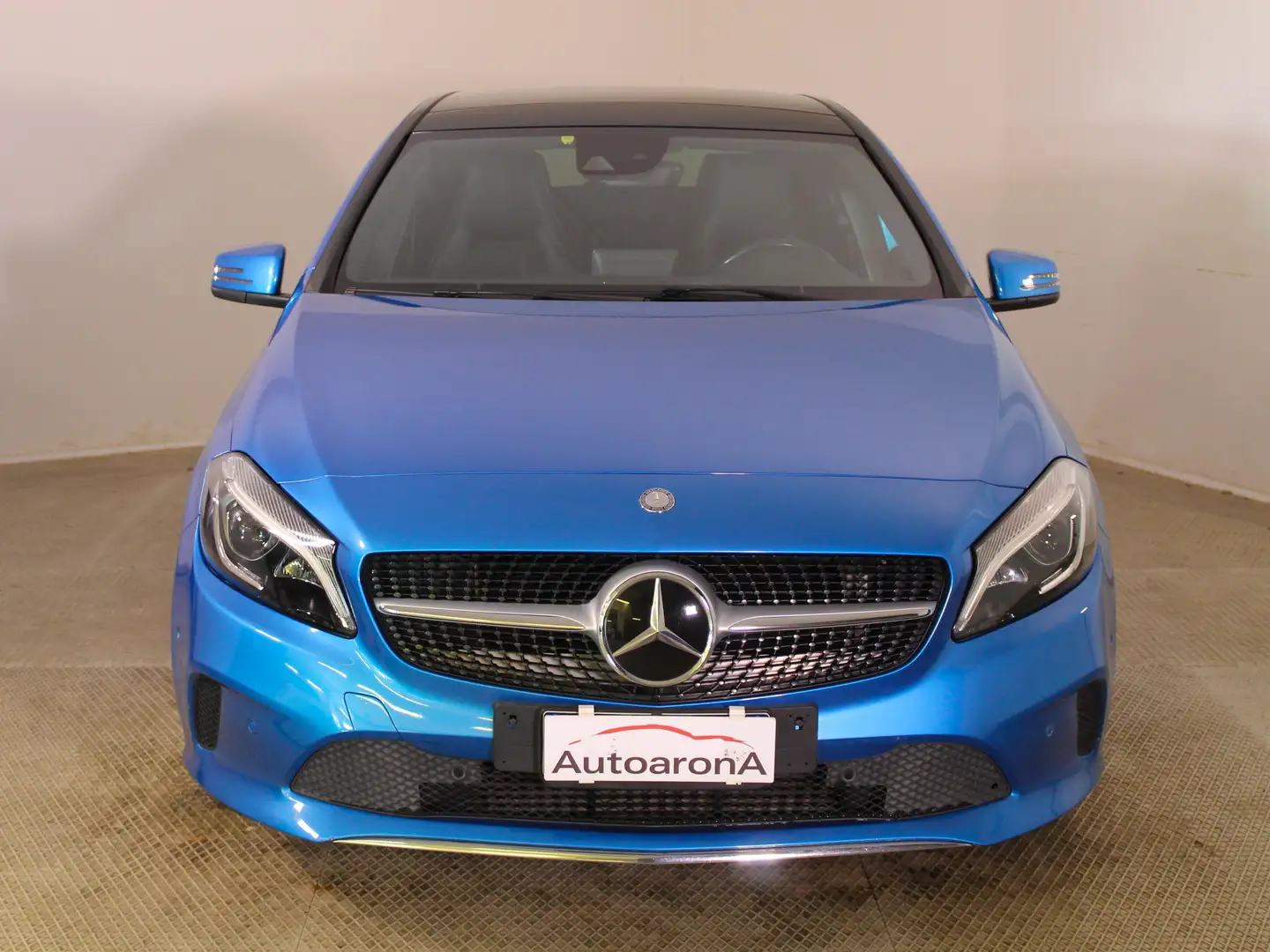 Mercedes-Benz A 220 A 220 d Premium 177cv auto my16 Bleu - 2