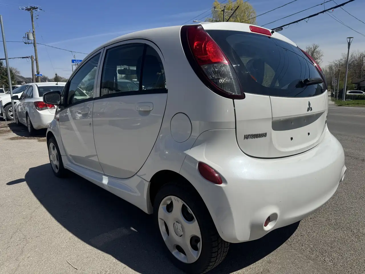 Mitsubishi I-MiEV снимка Mitsubishi I-MiEV