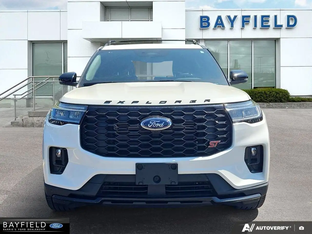 Ford Explorer снимка Ford Explorer