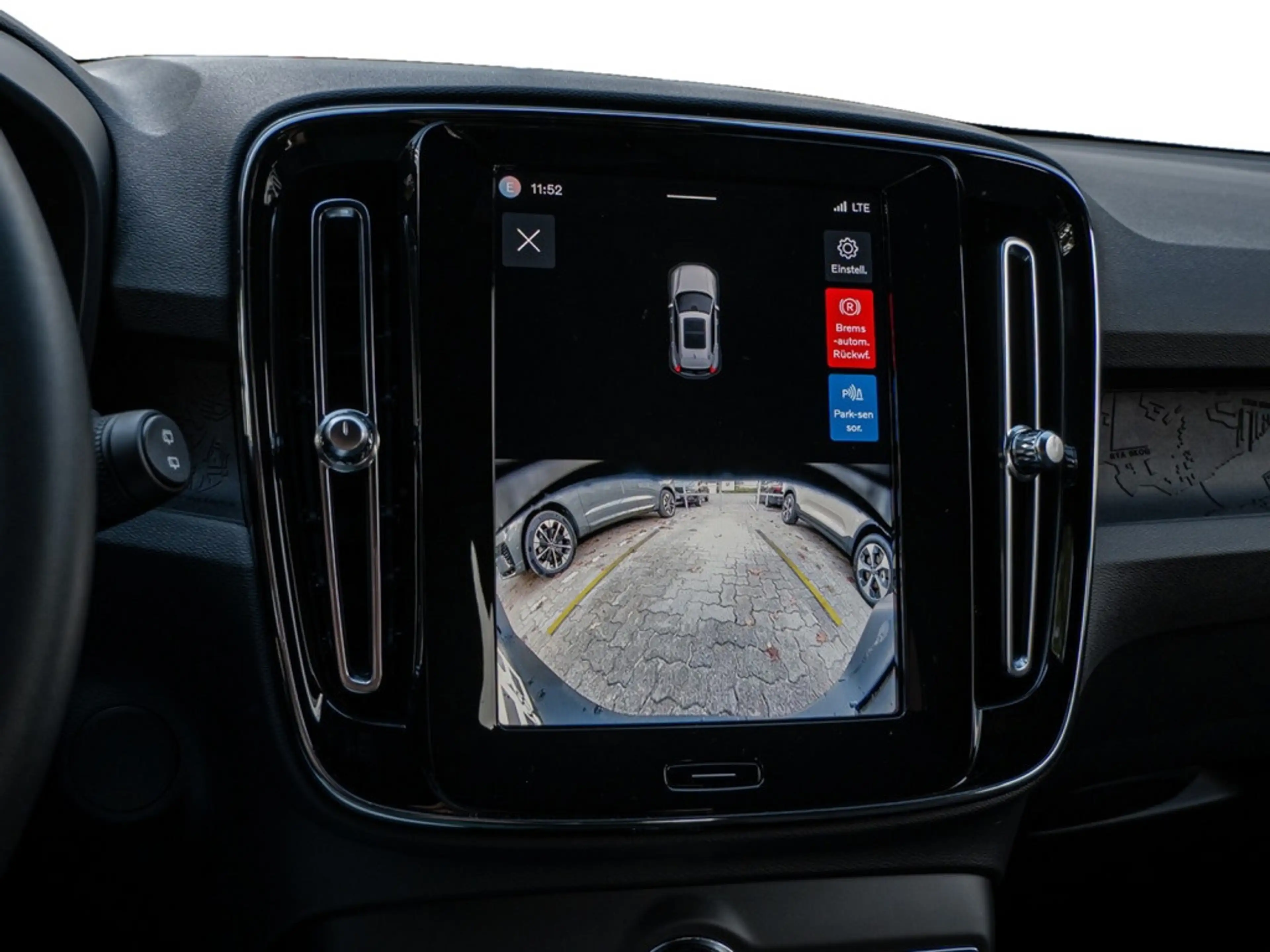 Volvo XC40 Single Extended Range Core AHK KAM — photo 9