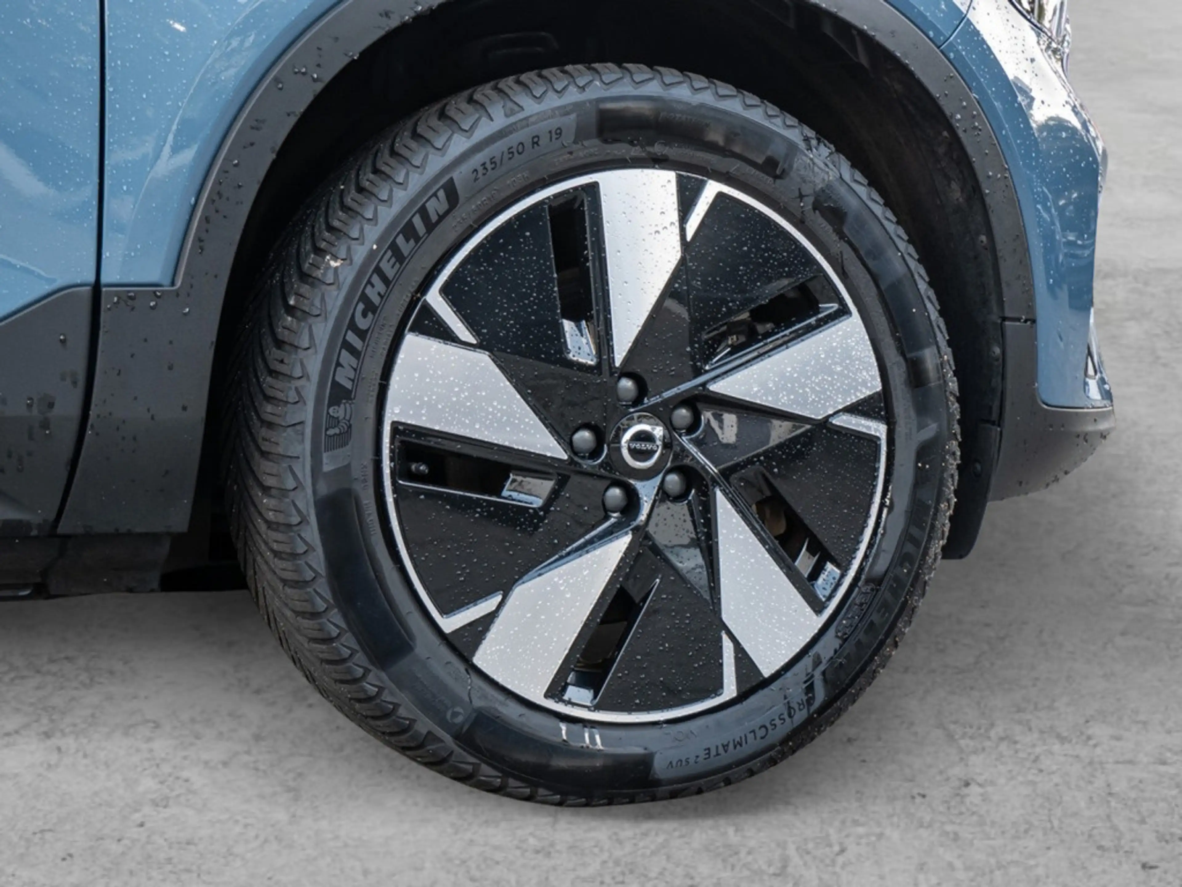 Volvo XC40 Single Extended Range Core AHK KAM — photo 4