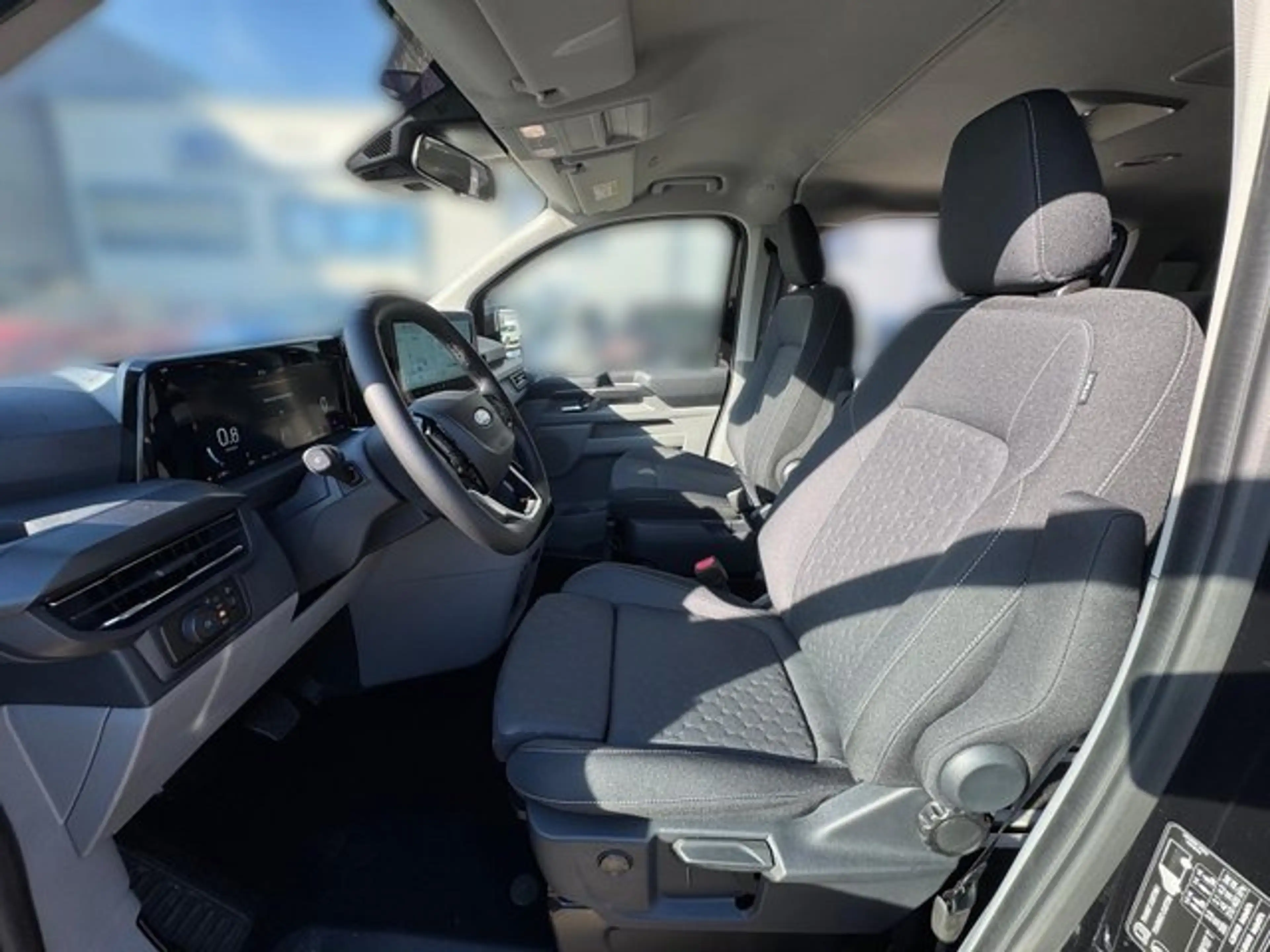 Ford Tourneo Custom Bus 320 L1 Tourneo Titanium FWD — photo 7