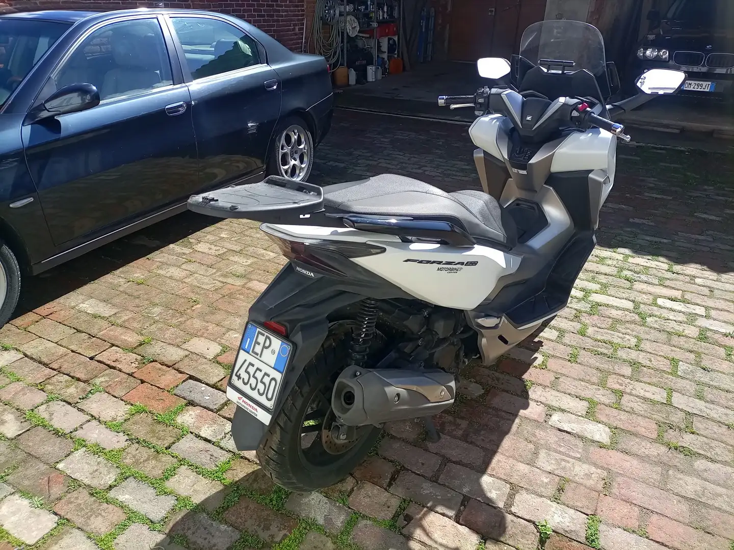 Honda Forza 300 Delux Білий - 2