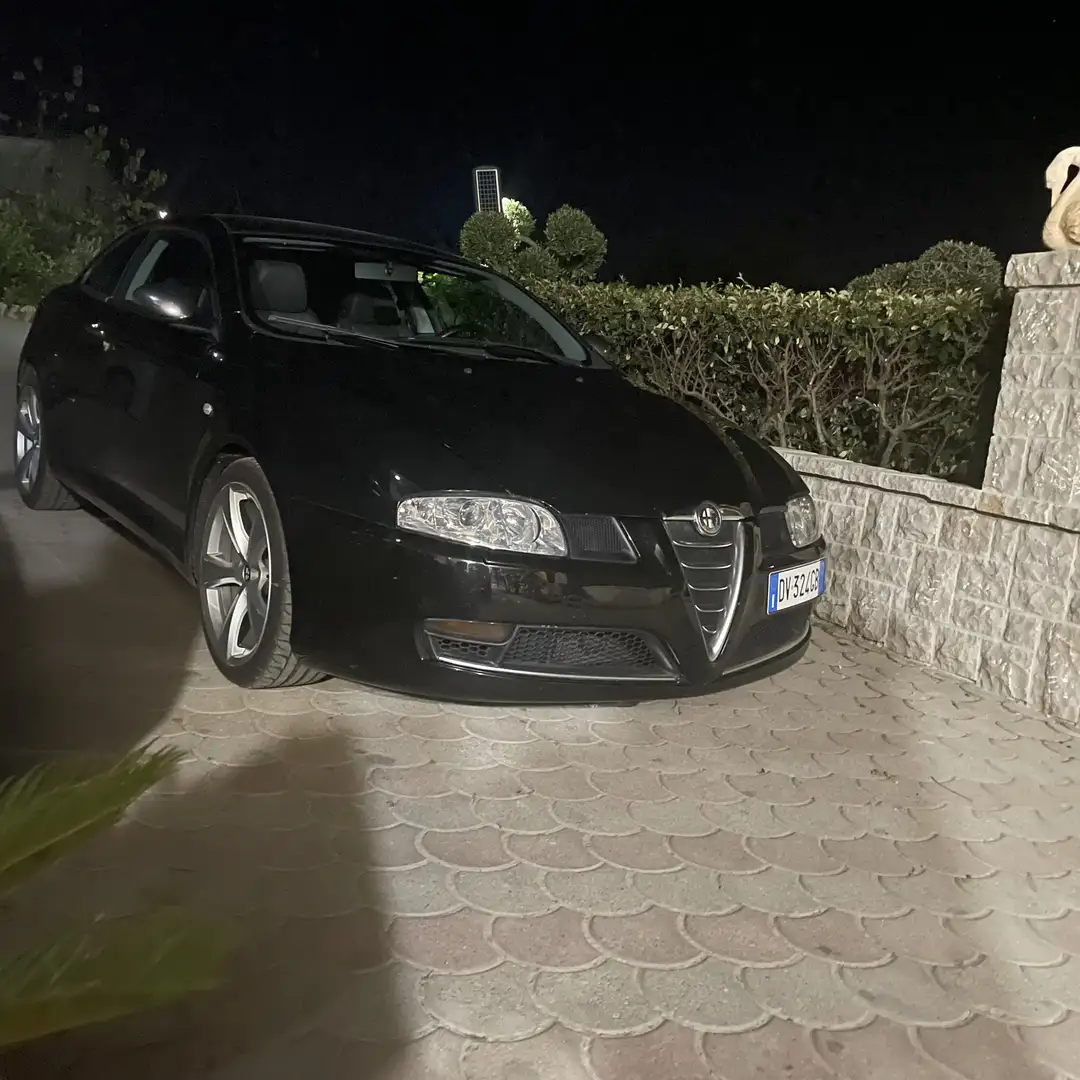 Alfa Romeo GT 1.9 jtdm Quadrifoglio Verde 170cv - 1