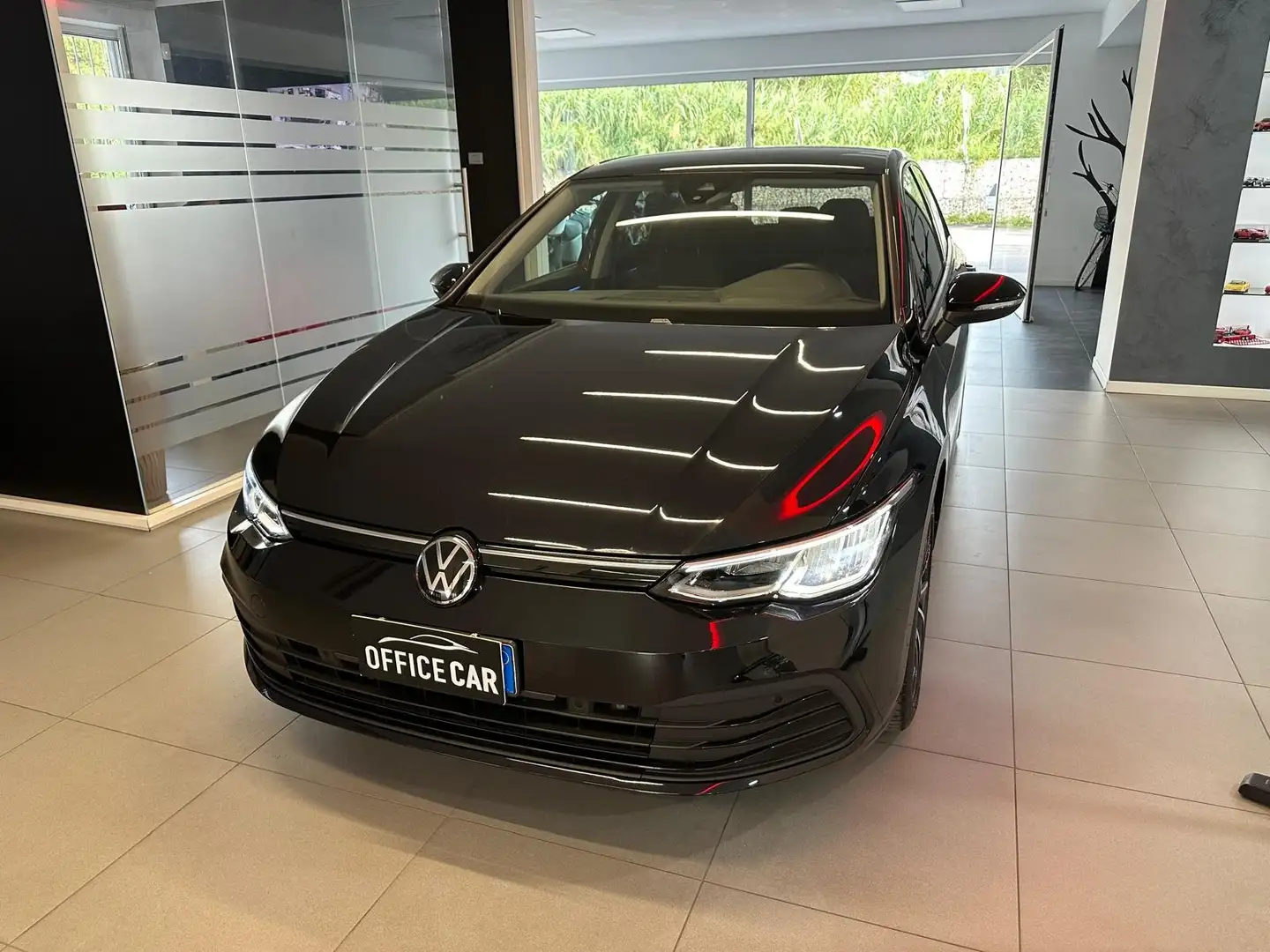 Volkswagen Golf 8 1.5 etsi evo Style 130cv dsg Nero - 1