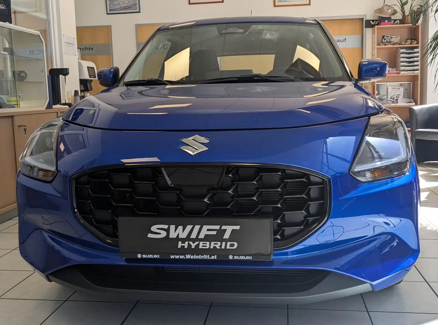 Suzuki Swift 1.2 Dualjet Hybrid 61 kW Clear - 2