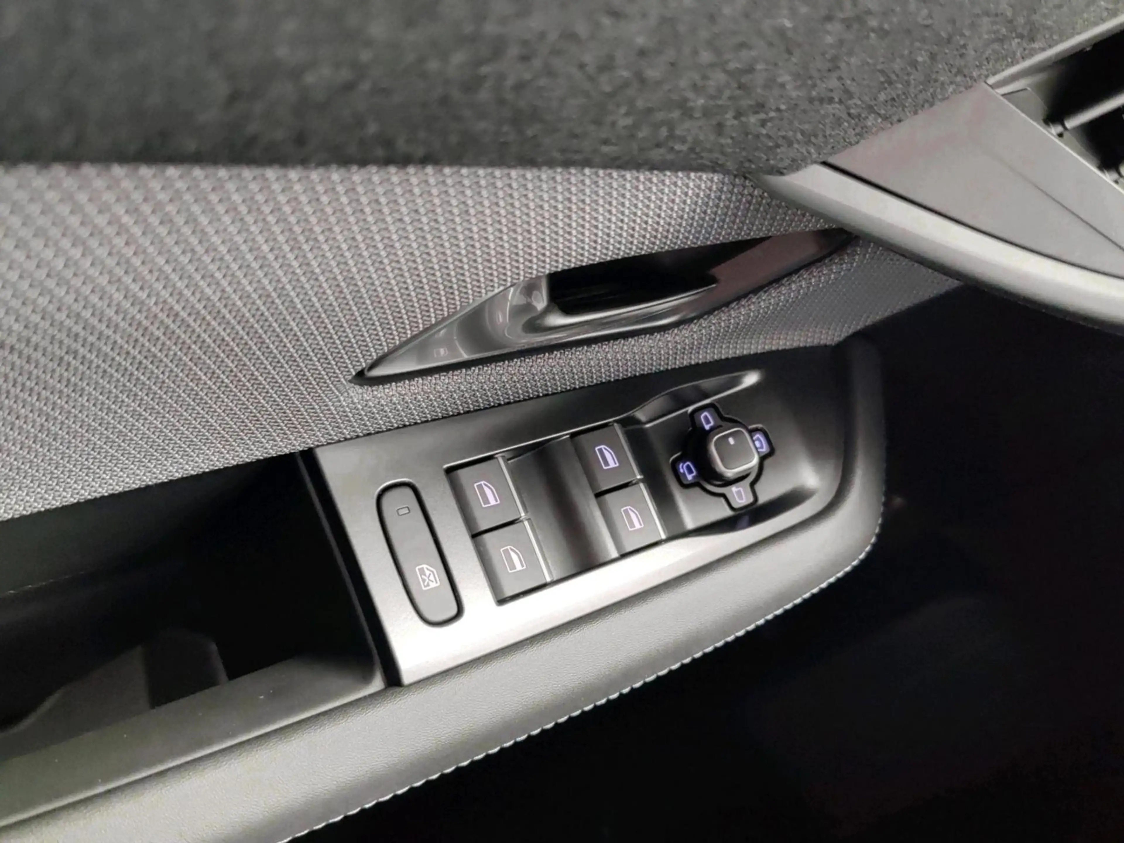 Opel Grandland X Grandland GS Hybrid 145PS Autom. AHK Allwetter — photo 13