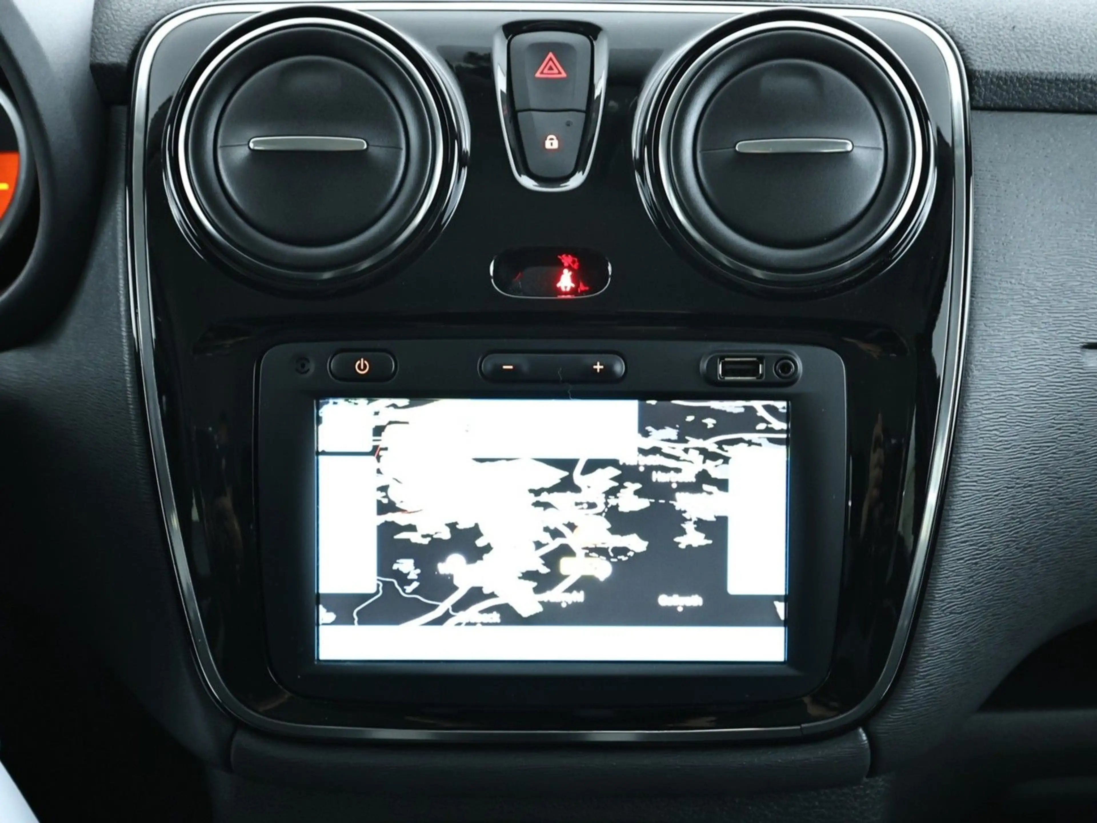 Dacia Lodgy 1.5 BLUE dCi Selection|Navi|PDC|Sitzhzg — photo 12