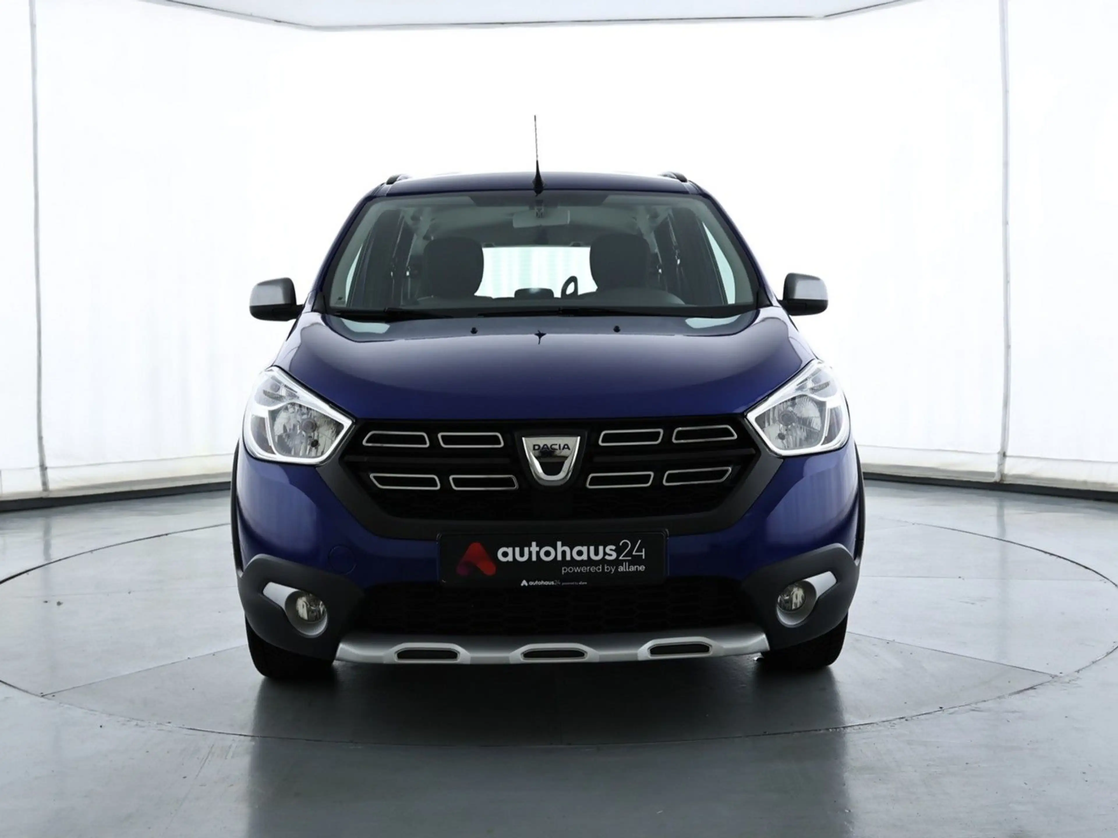 Dacia Lodgy 1.5 BLUE dCi Selection|Navi|PDC|Sitzhzg — photo 2
