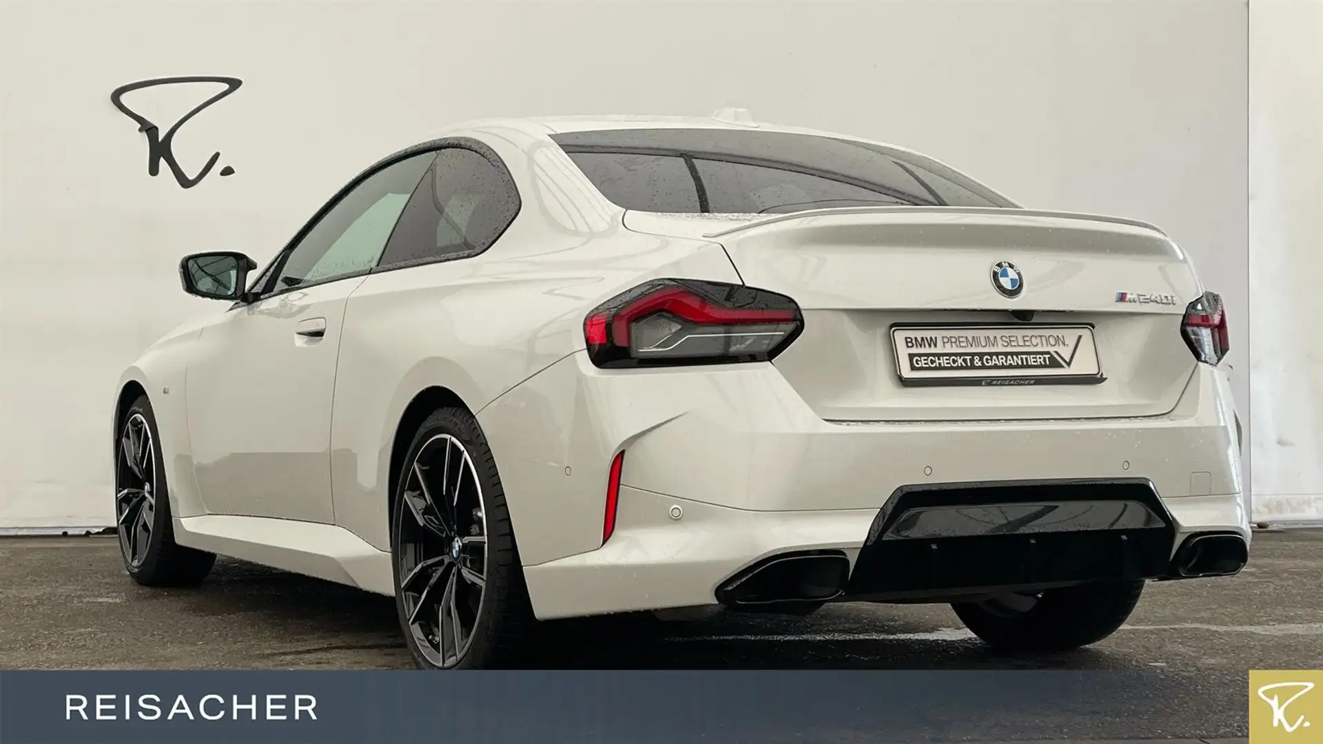 BMW 240 A xDrive Coupé LCPro HUD 360° SHZ 19" LM Weiß - 2