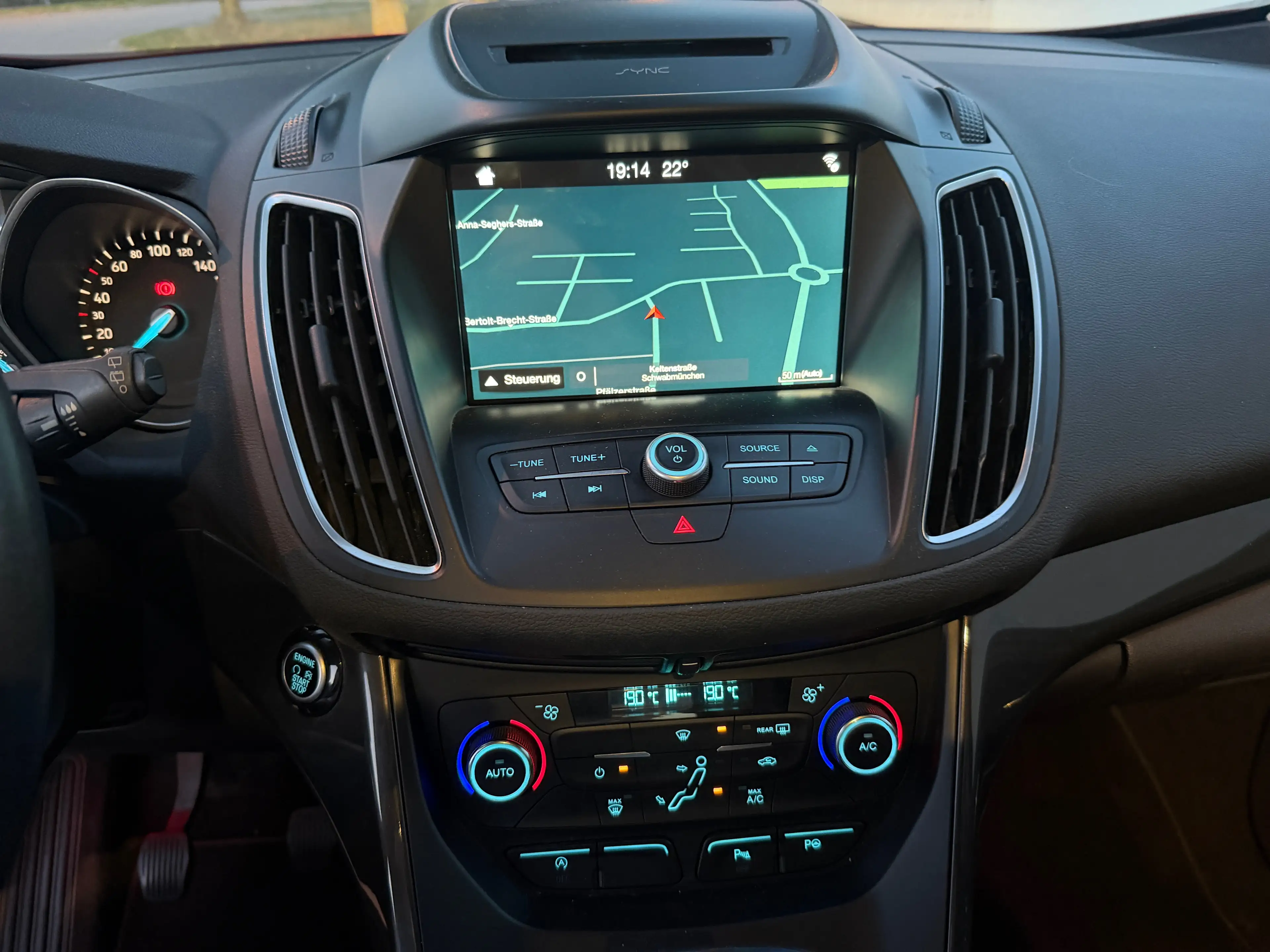 Ford Grand C-Max C-Max 1.0 EcoBoost Start-Stopp-System Titanium 7- Sitzer AHK — photo 21