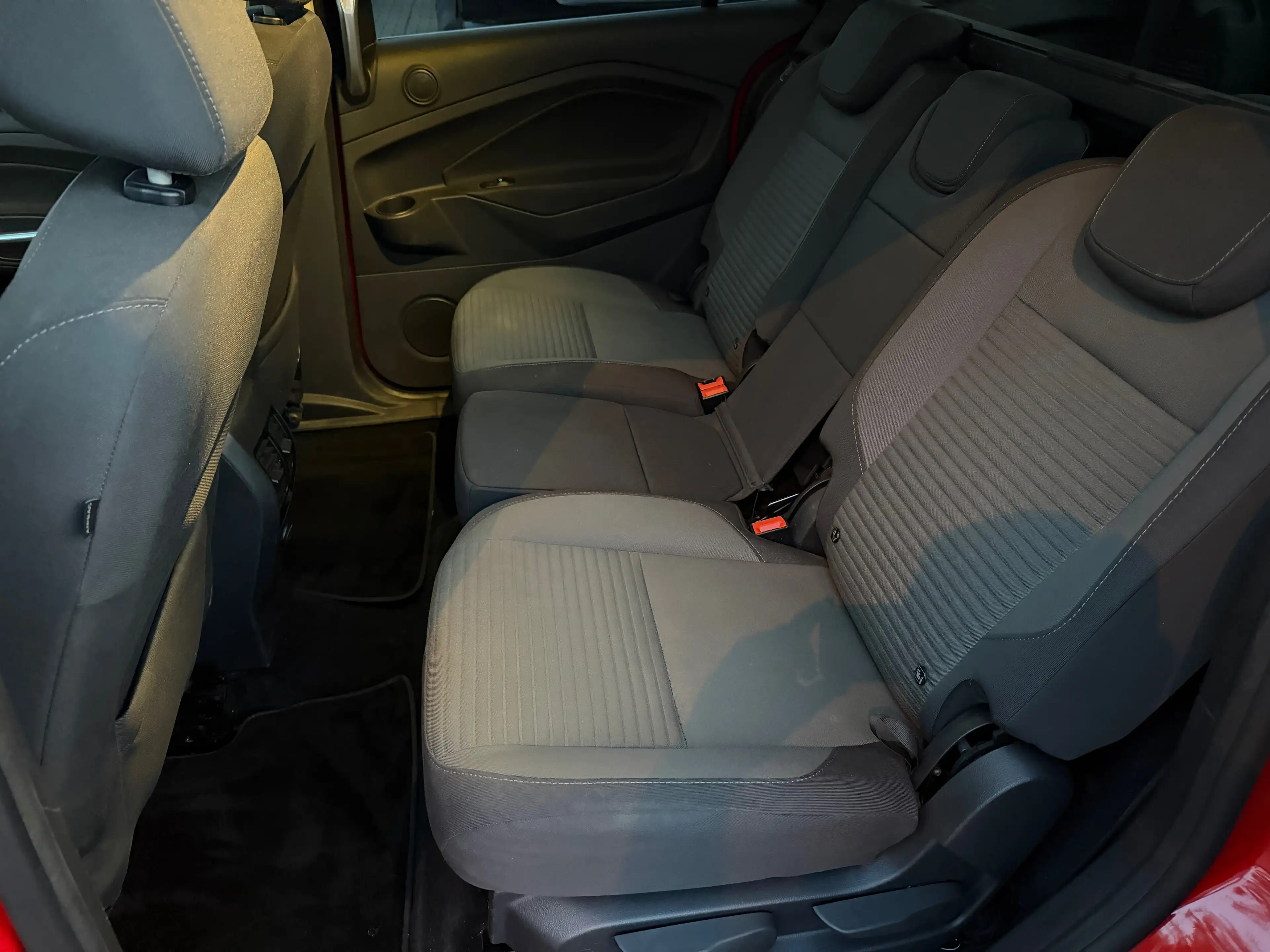 Ford Grand C-Max C-Max 1.0 EcoBoost Start-Stopp-System Titanium 7- Sitzer AHK — photo 12