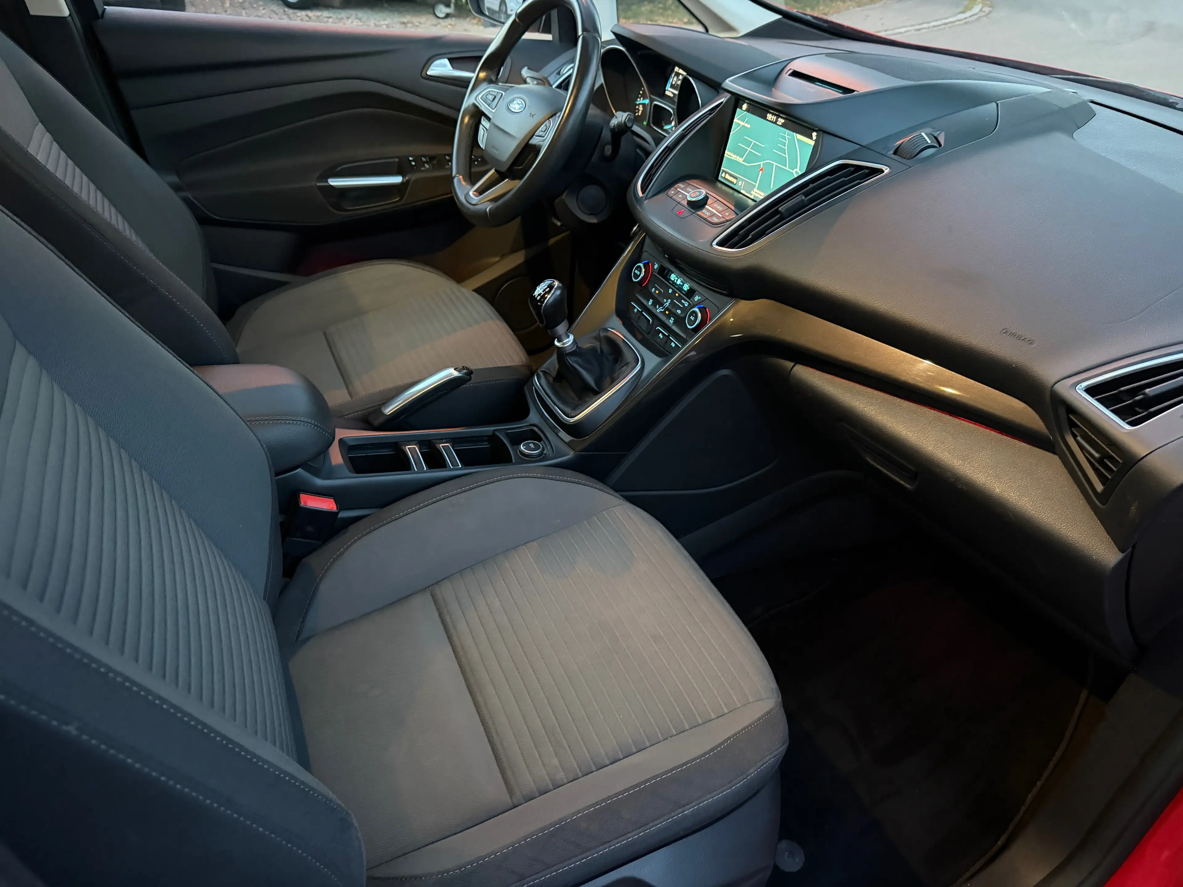 Ford Grand C-Max C-Max 1.0 EcoBoost Start-Stopp-System Titanium 7- Sitzer AHK — photo 10