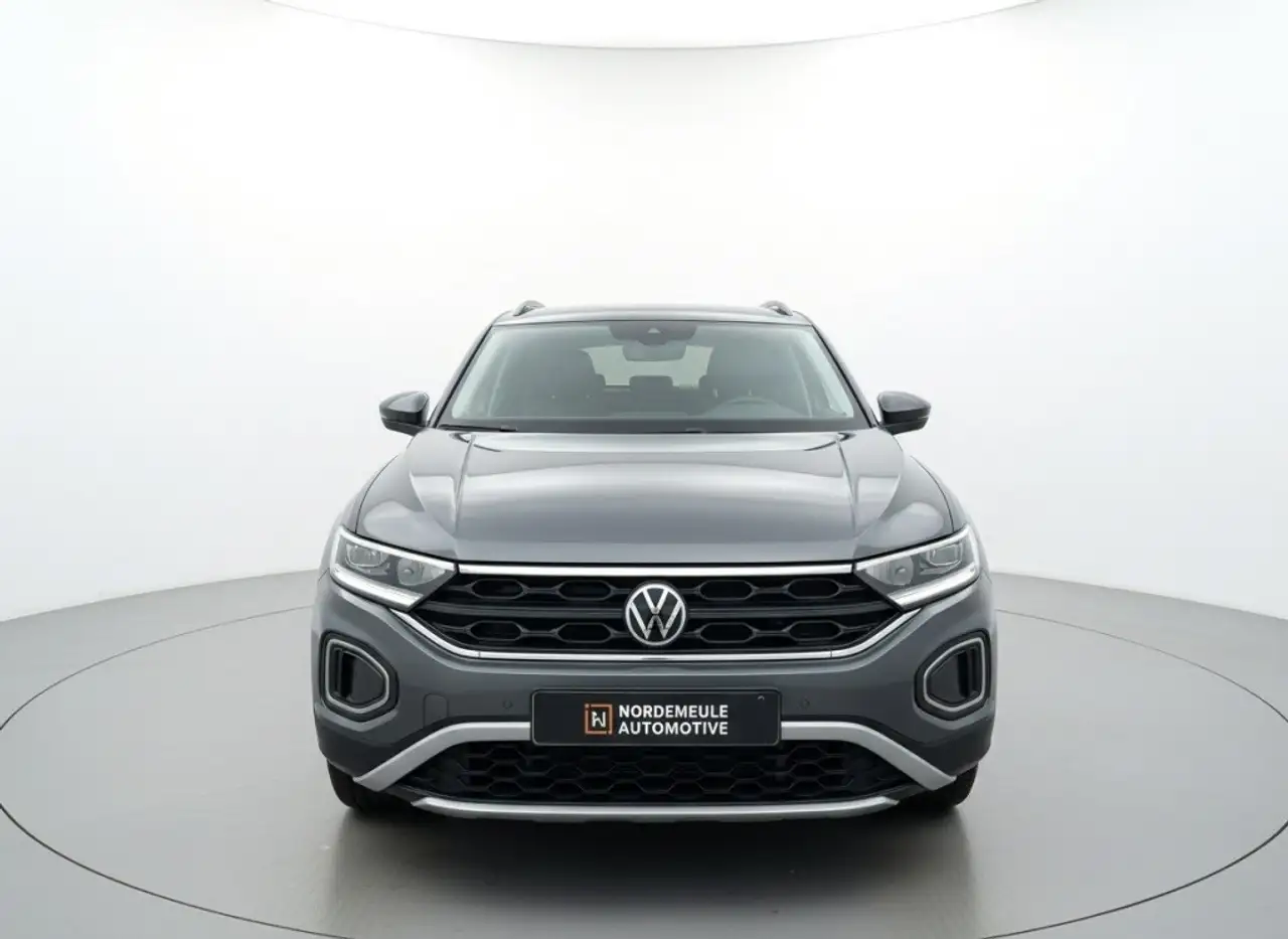 Volkswagen T-Roc 1.0 TSI LIFE. CARPLAY, ACC, NAVI, миниатюра 2